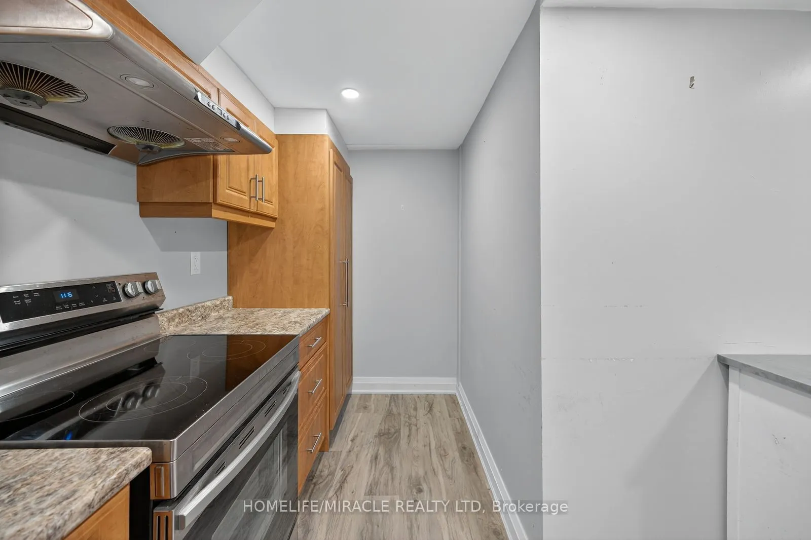 764 Upper Ottawa Street