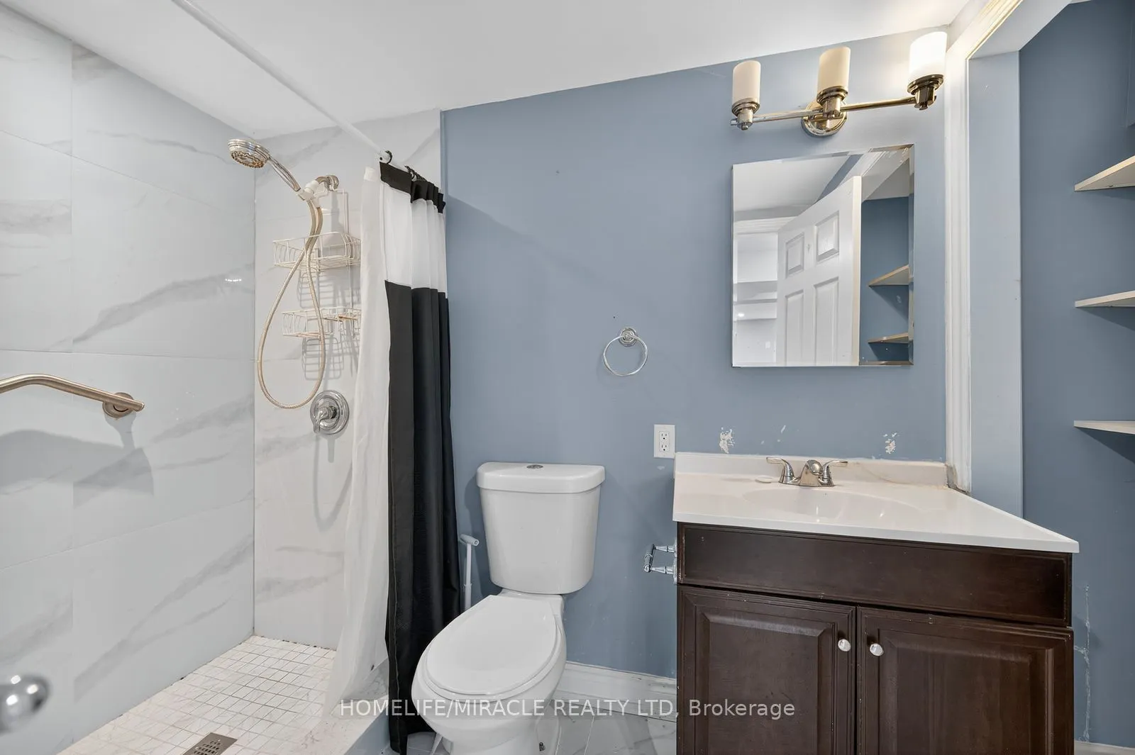 764 Upper Ottawa Street