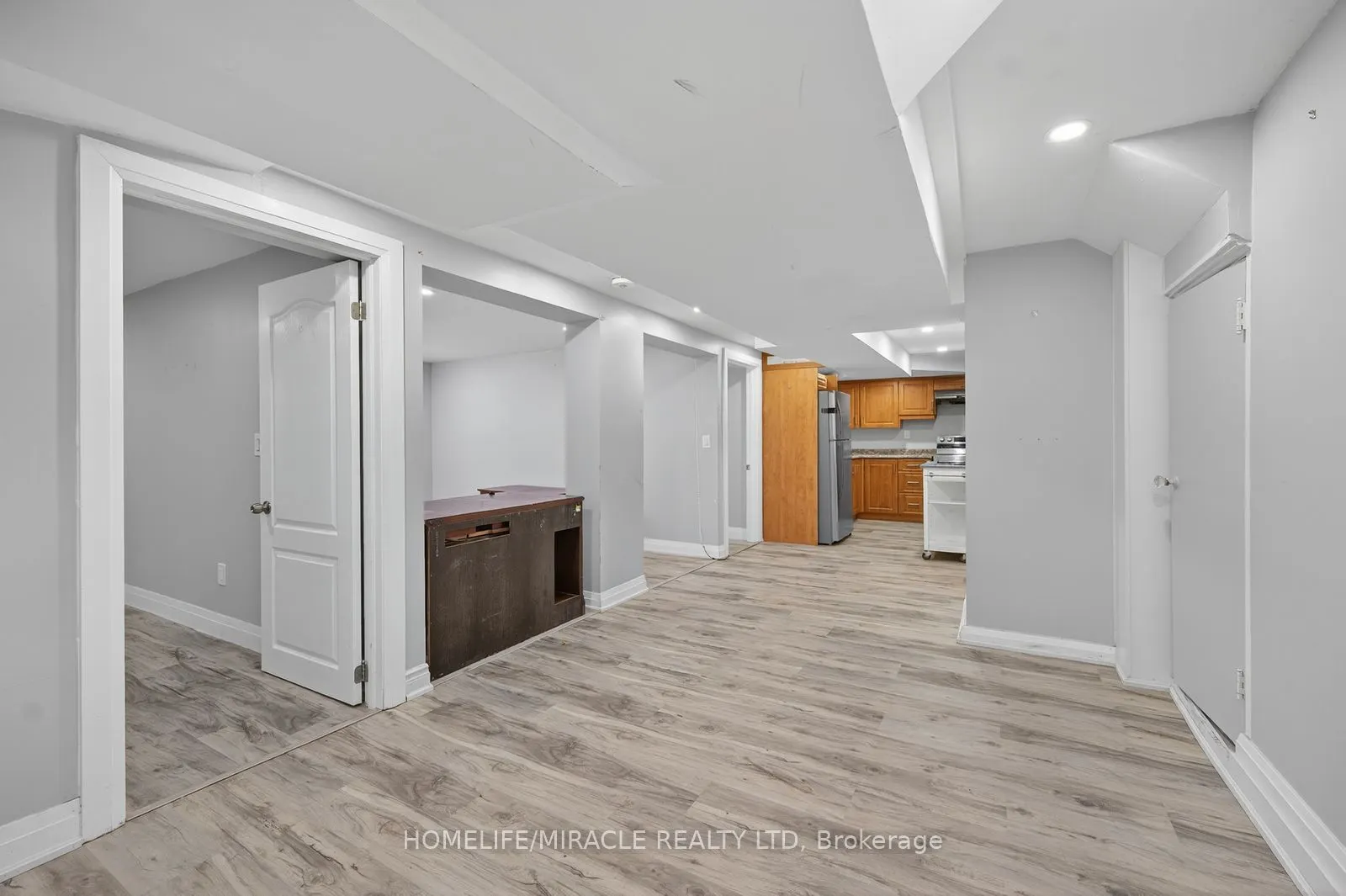 764 Upper Ottawa Street