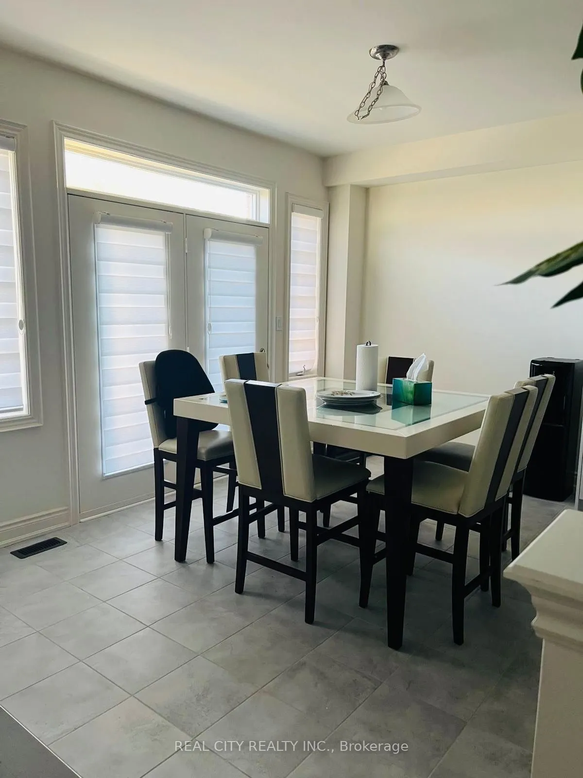 56 Bloomfield Crescent