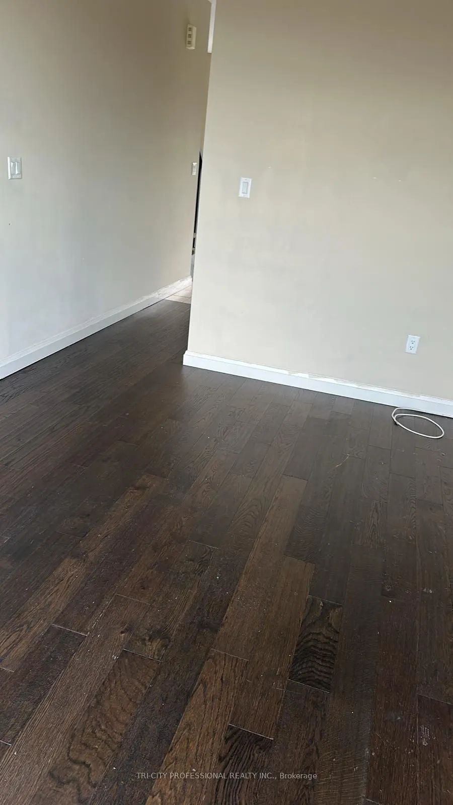 23 Echovalley Drive, #7