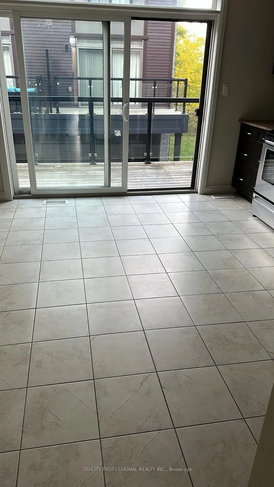 23 Echovalley Drive, #7