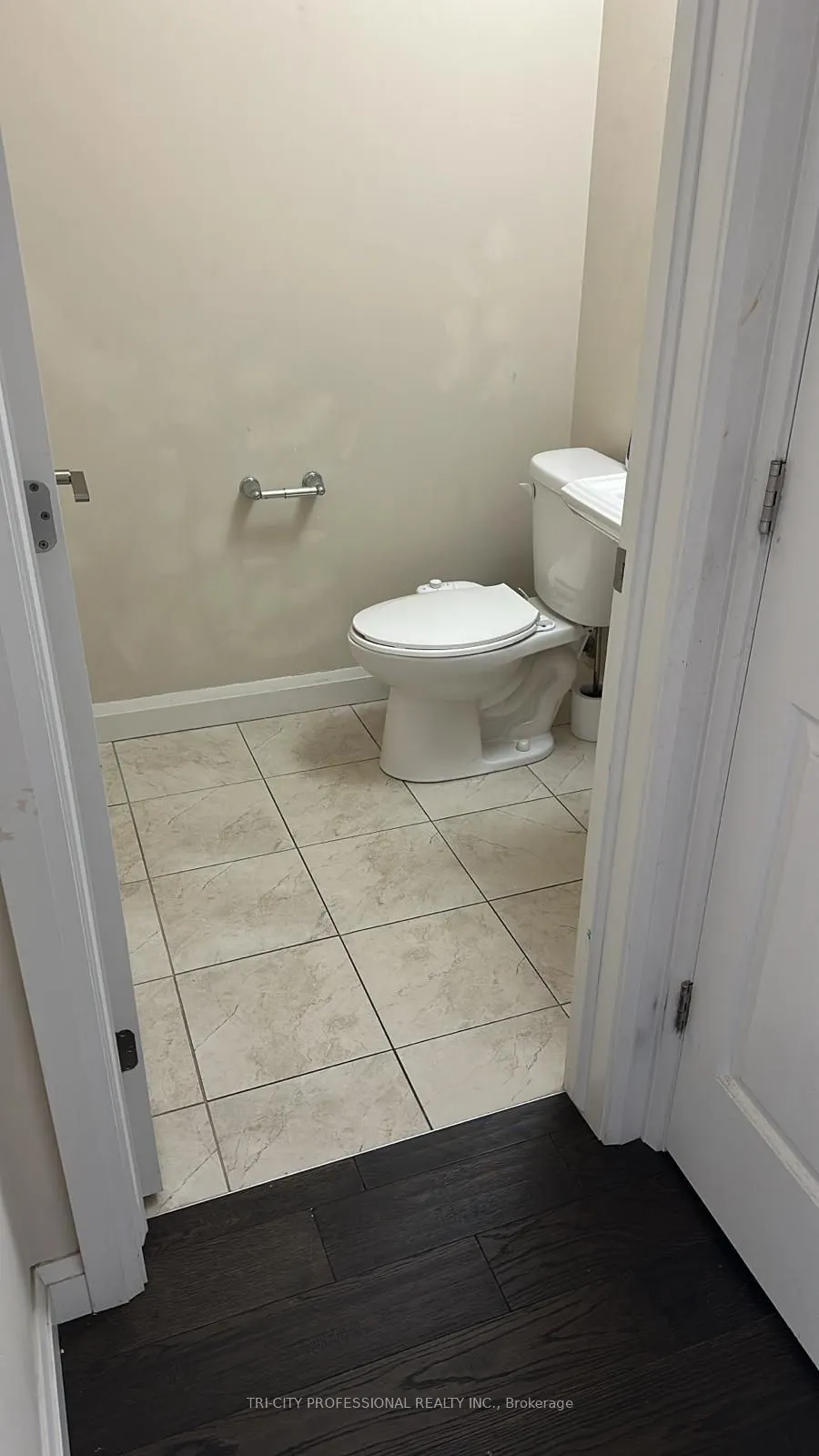 23 Echovalley Drive, #7