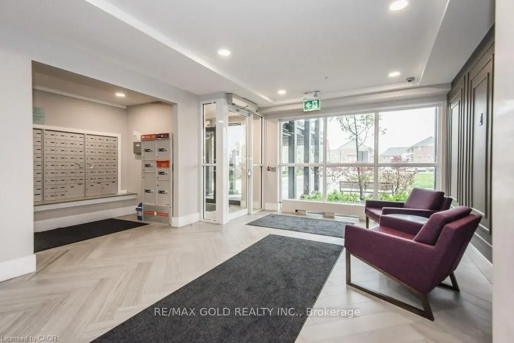 15 Prince Albert Boulevard, #218