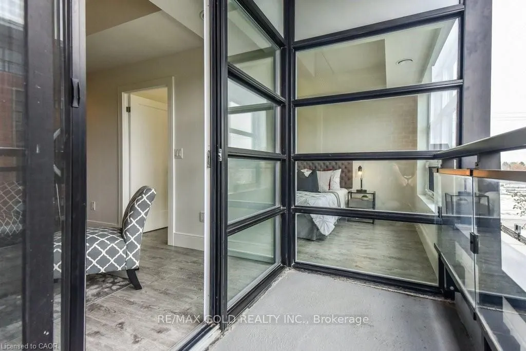 15 Prince Albert Boulevard, #218