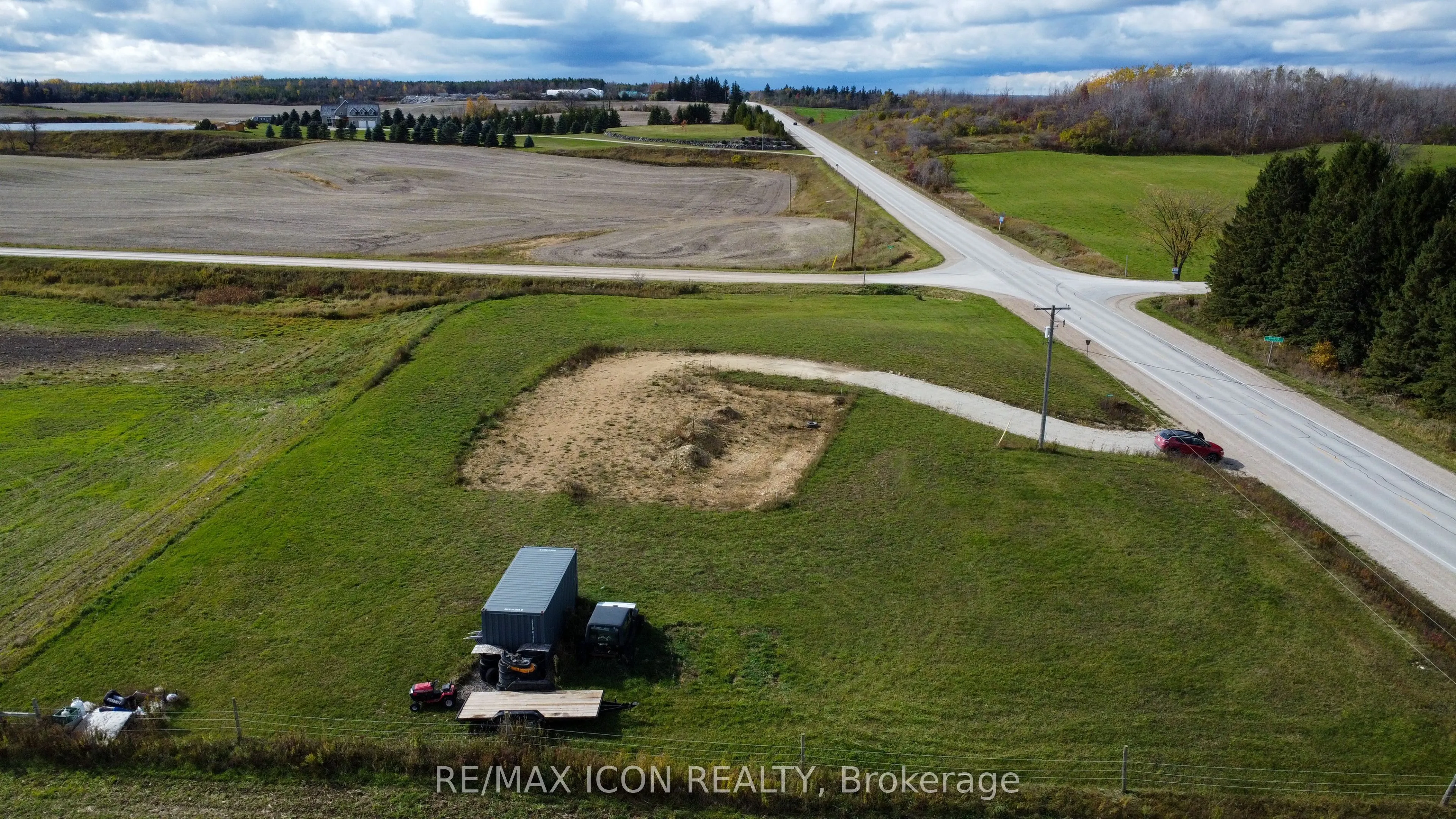 409006 GREY ROAD 4 Road