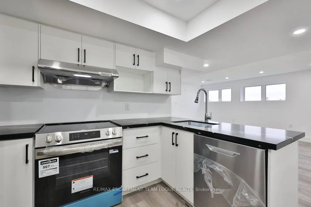 91 Midland Place, #Lower