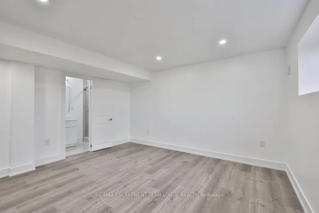 91 Midland Place, #Lower