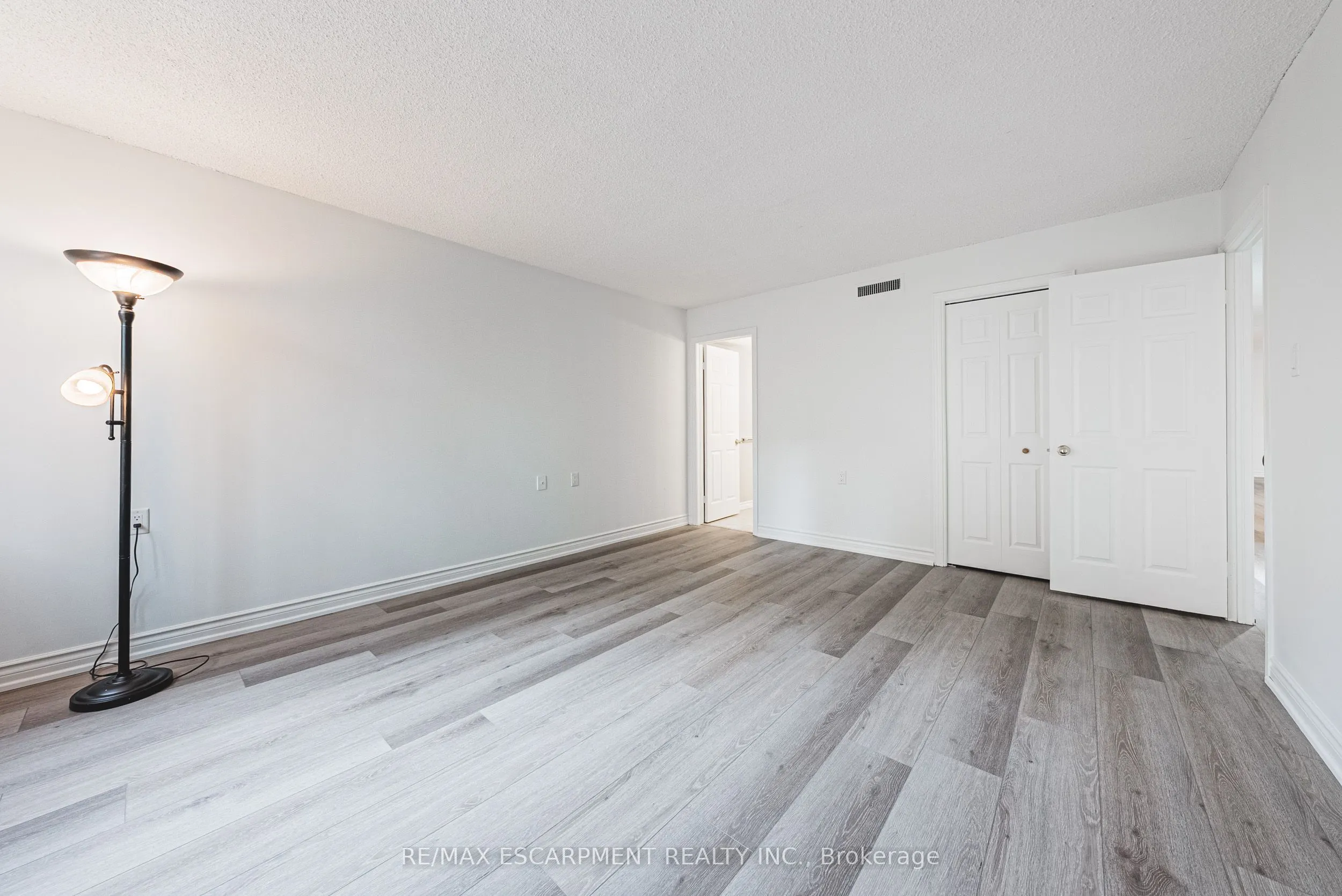 150 WILSON Street W, #215