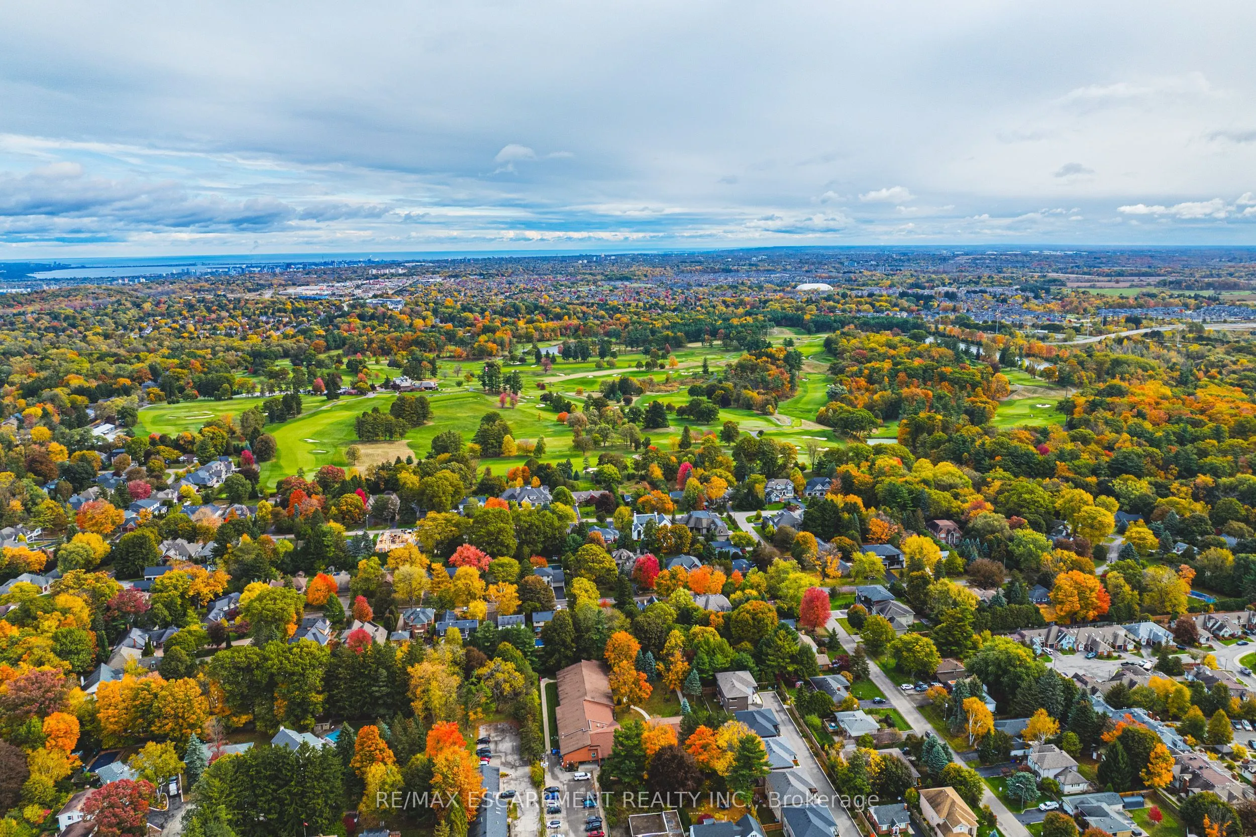 150 WILSON Street W, #215