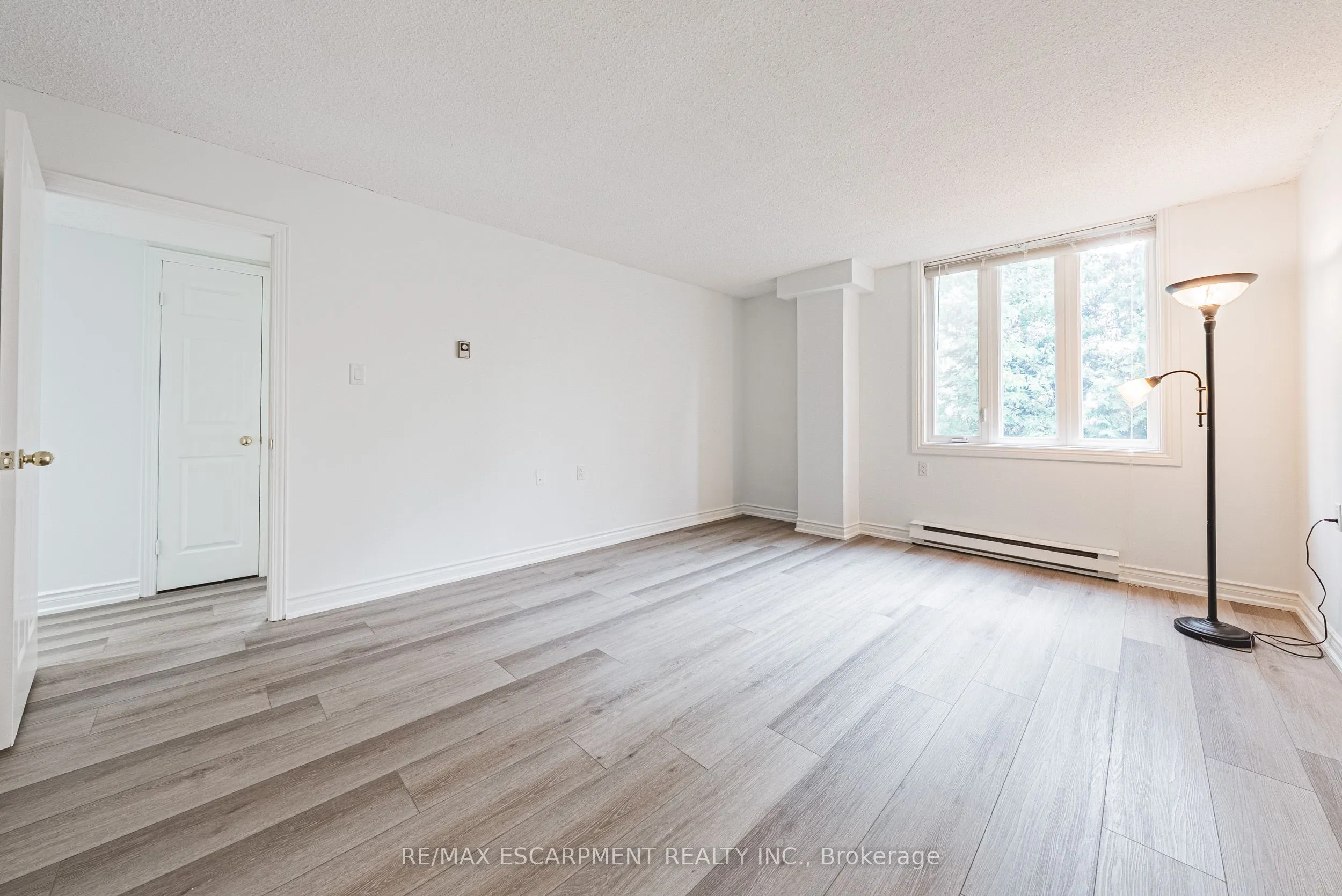 150 WILSON Street W, #215