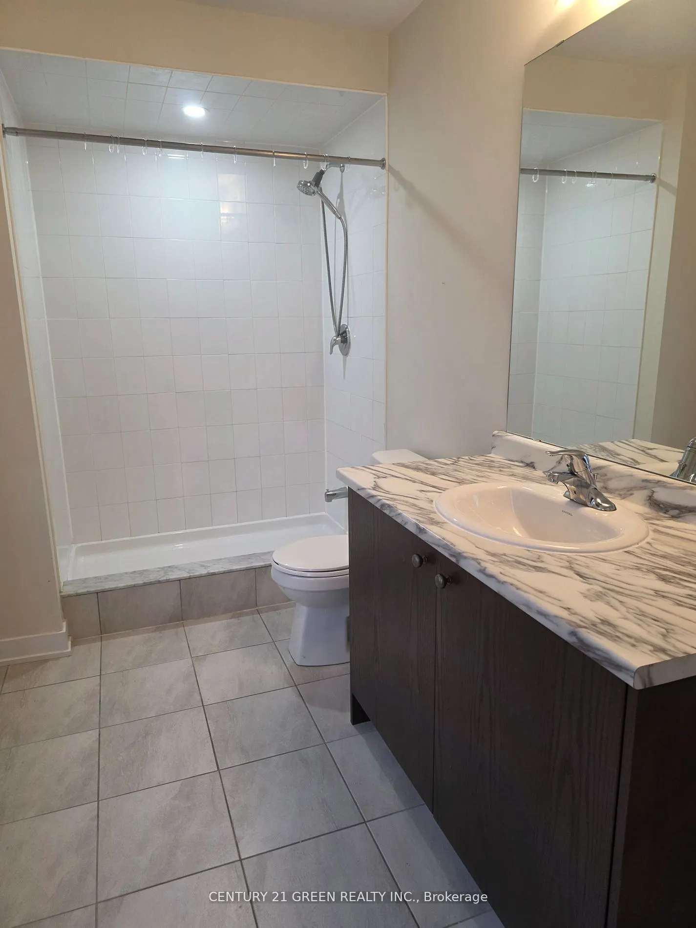 414 Eastbridge Avenue