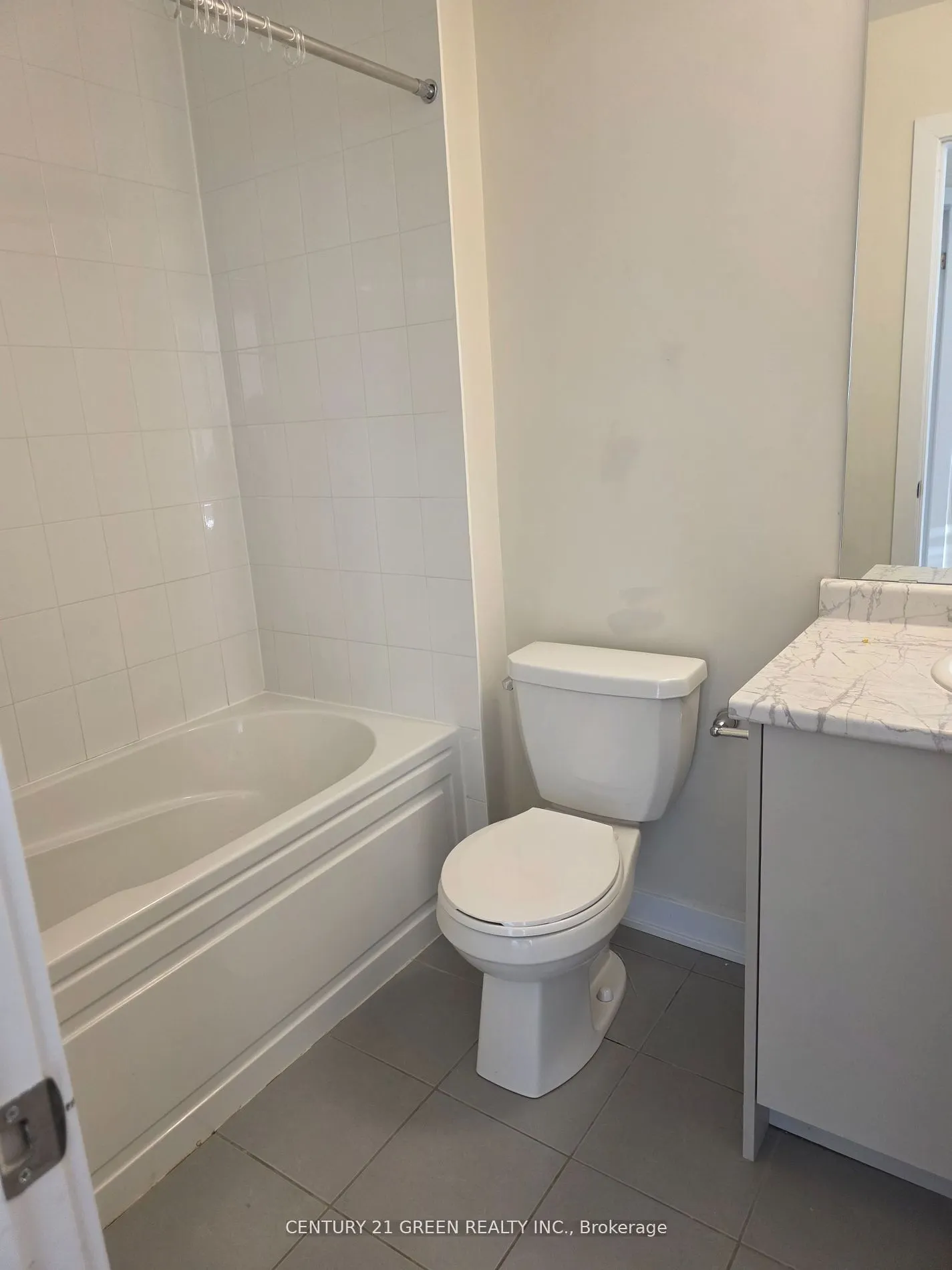 414 Eastbridge Avenue