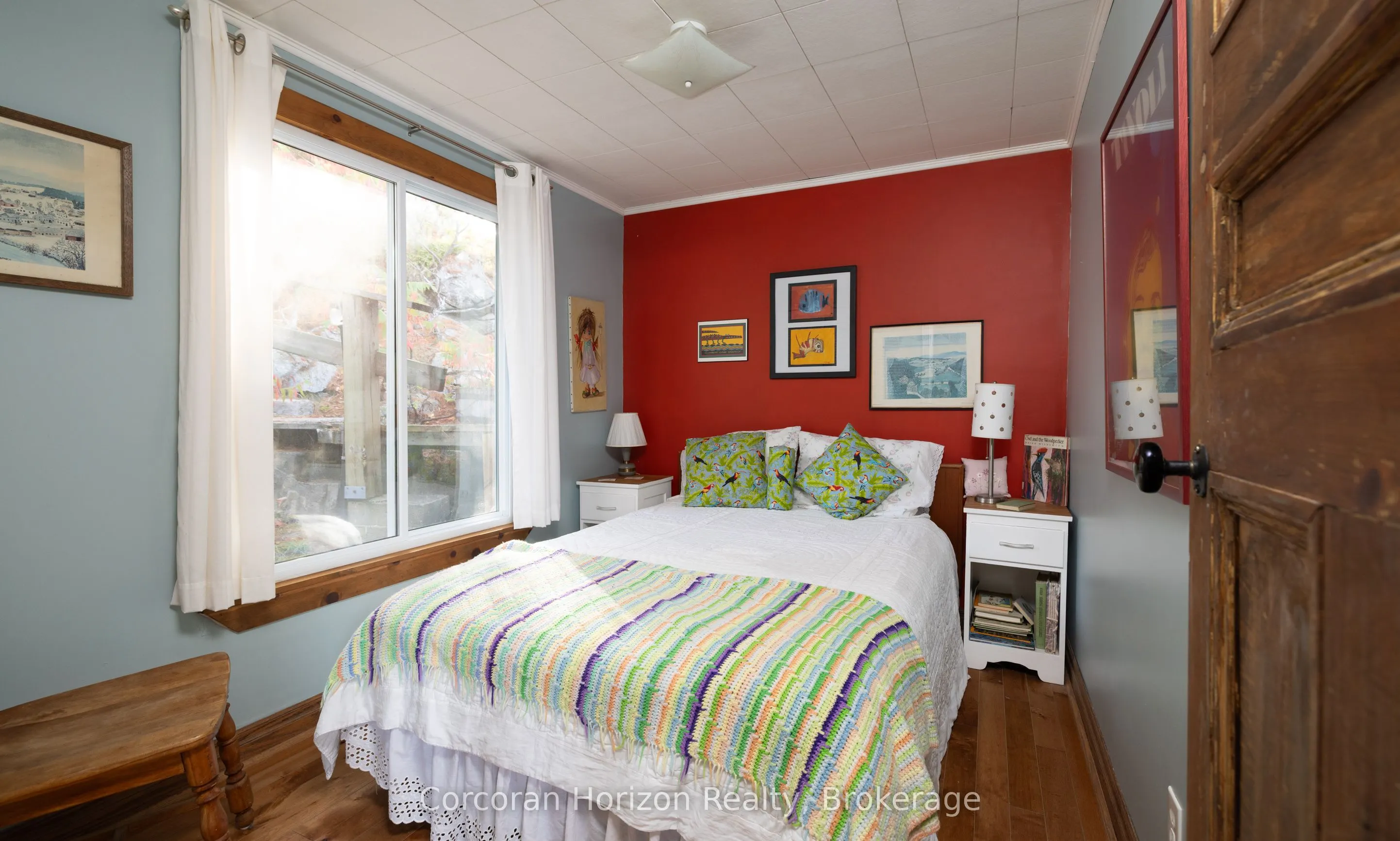 566 Hungry Bay Road W