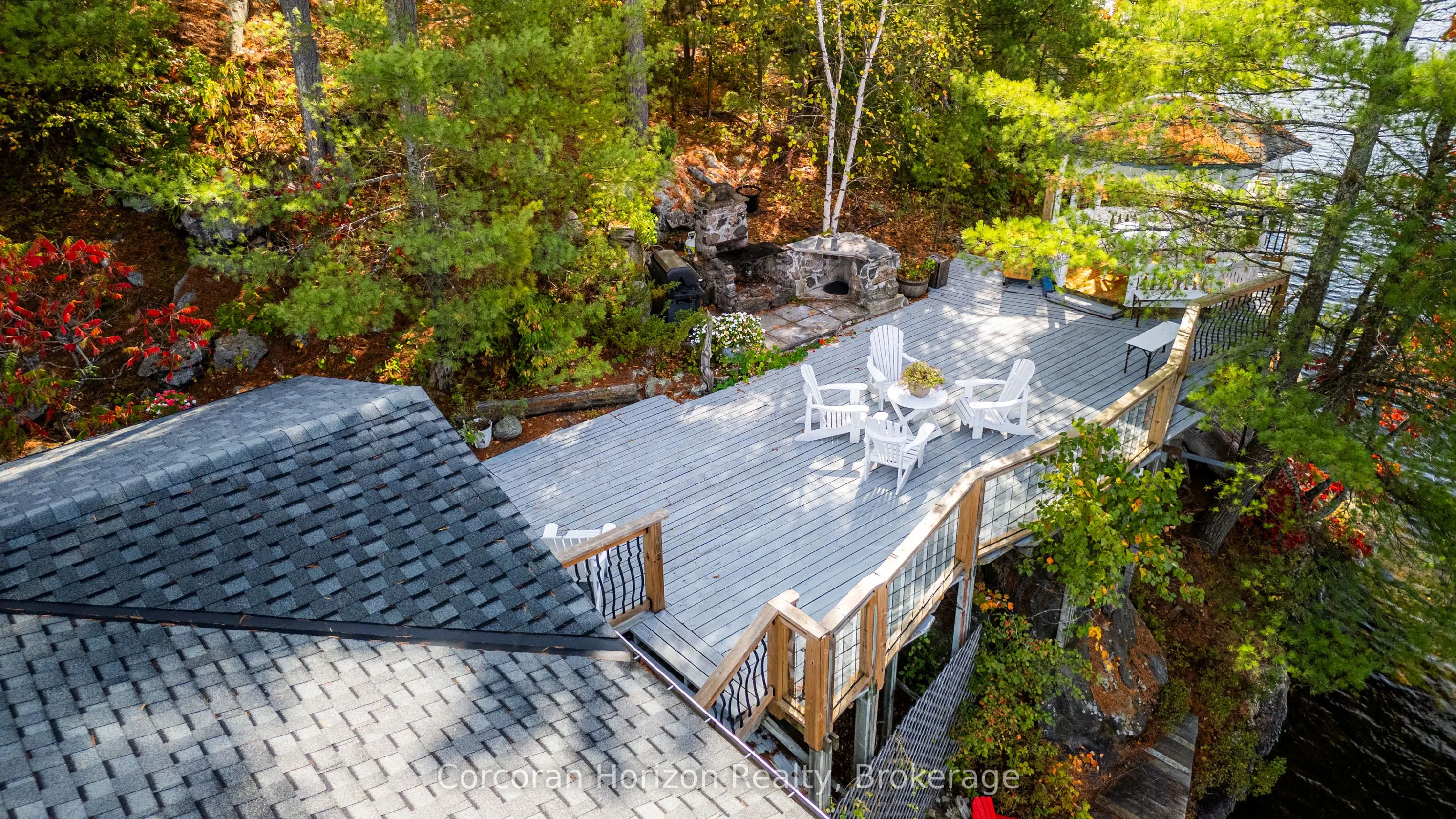 566 Hungry Bay Road W