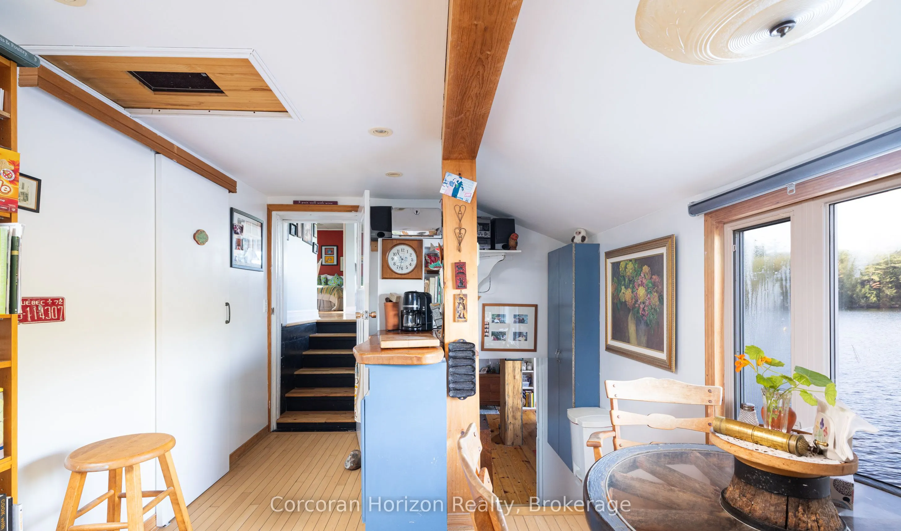 566 Hungry Bay Road W