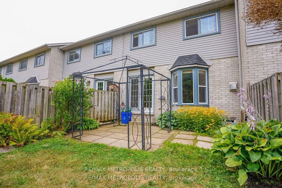 2 Royalwood Court, #59