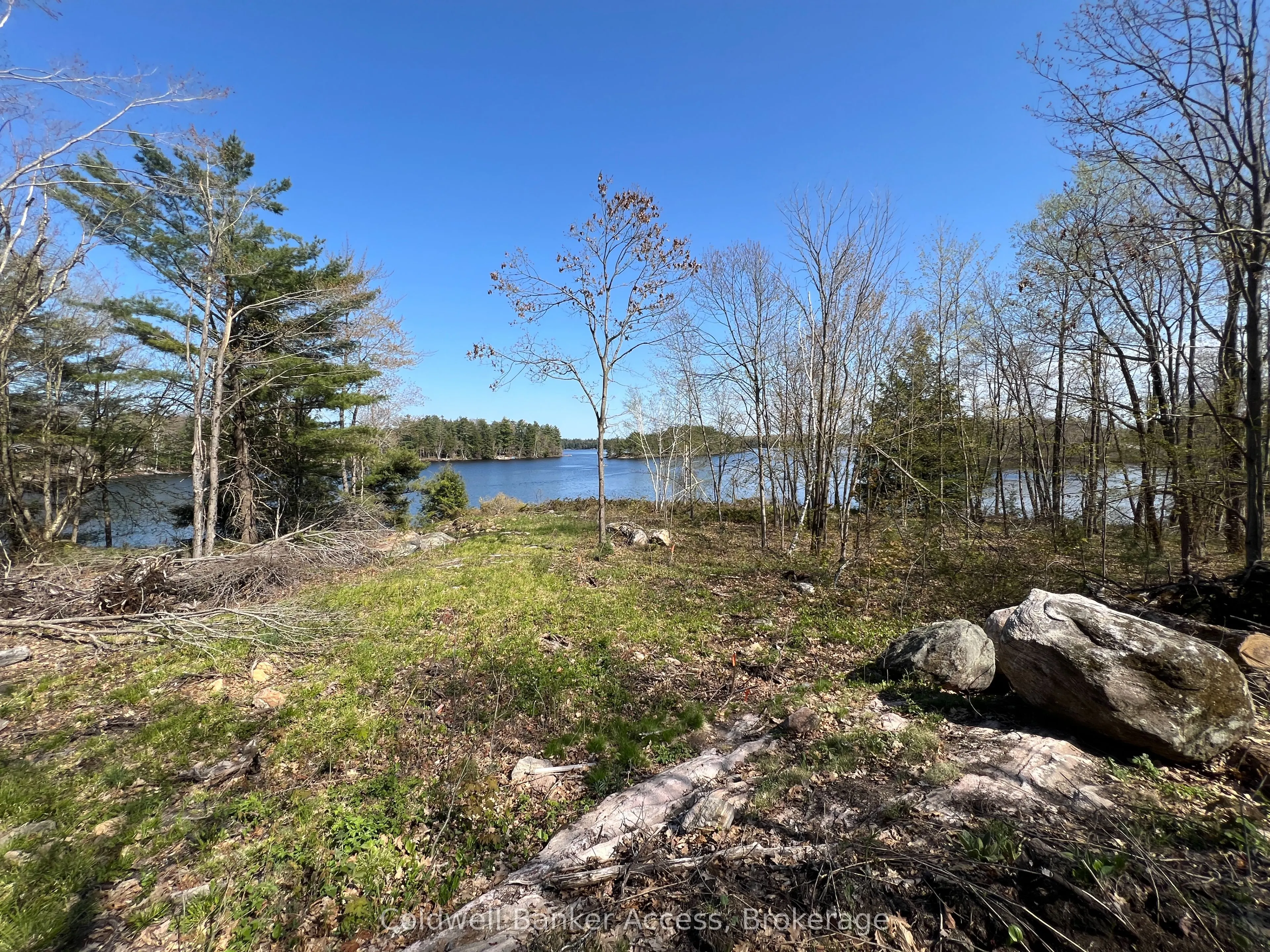 52 Hawkins Point Road
