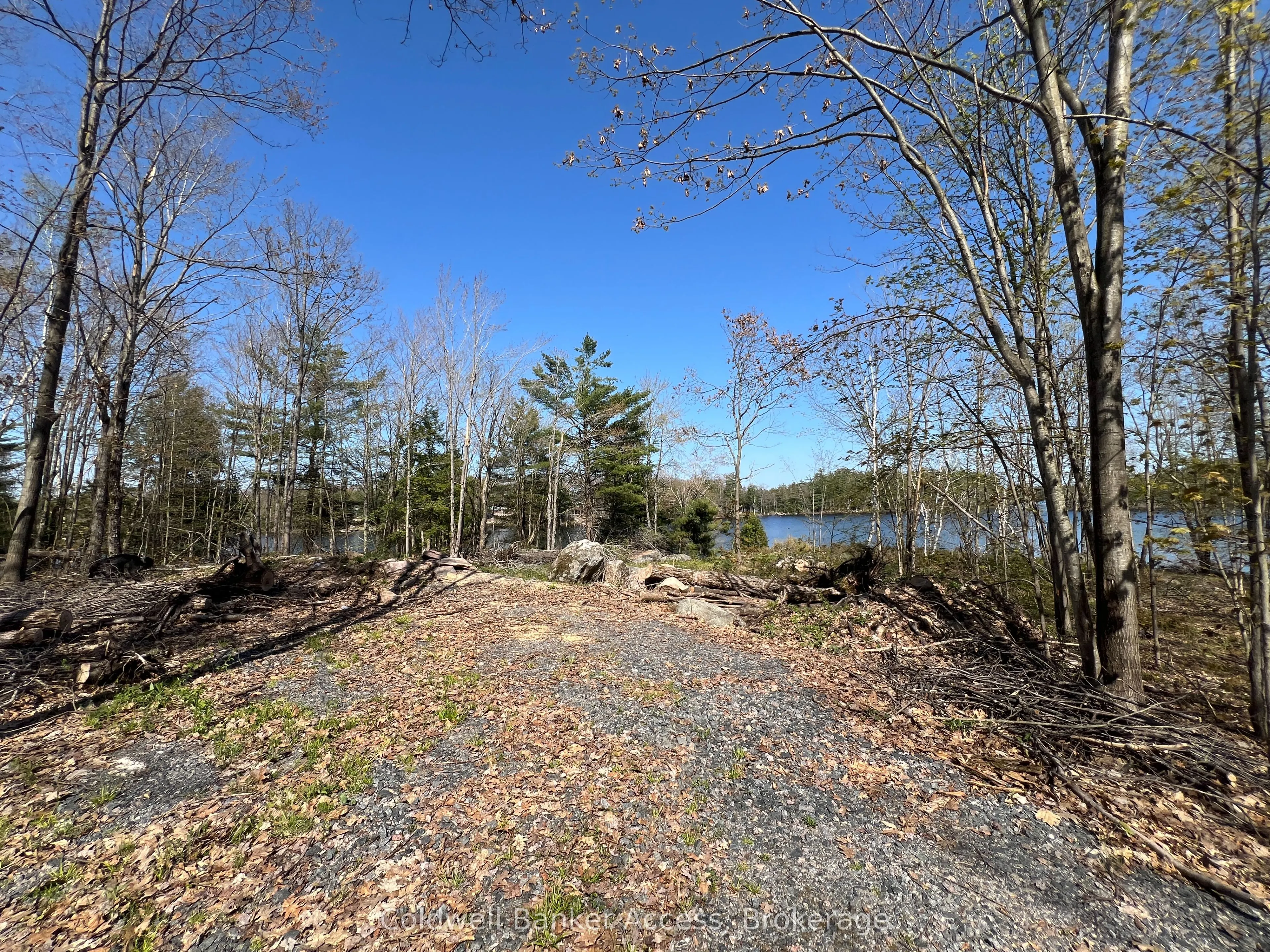 52 Hawkins Point Road