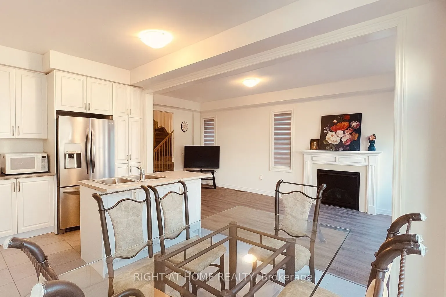 21 Trailbank Gardens