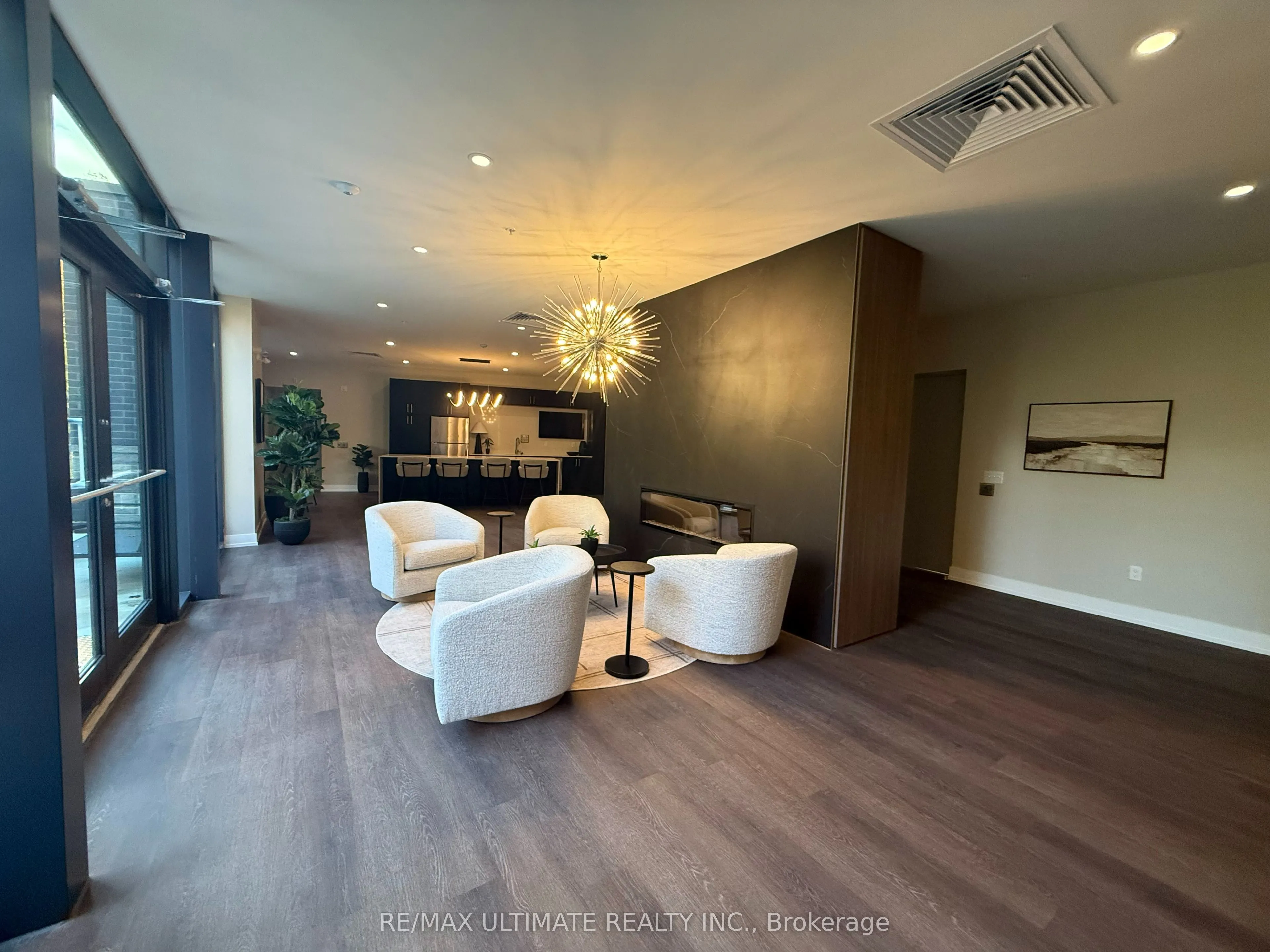 1100 Lackner Place, #213