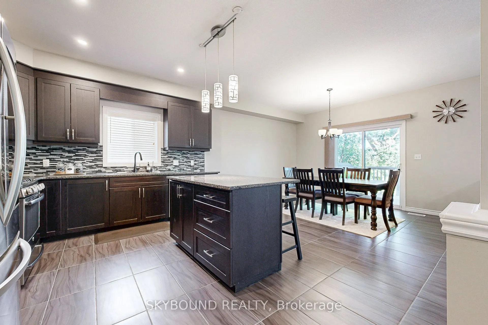 305 Wesley Boulevard