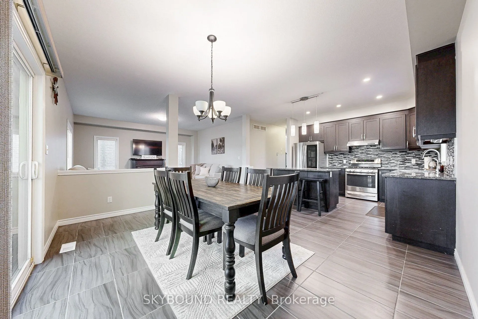 305 Wesley Boulevard