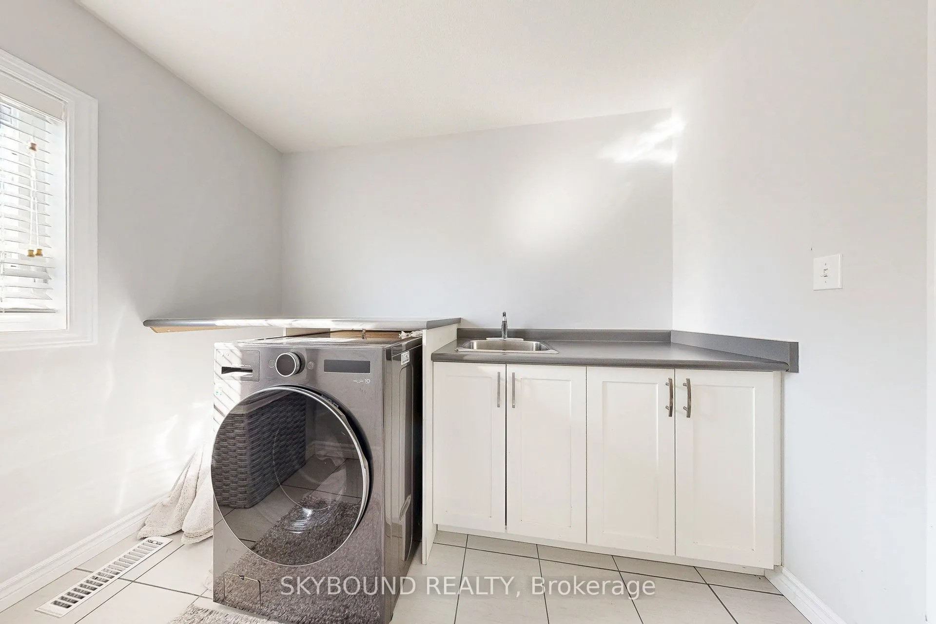 305 Wesley Boulevard