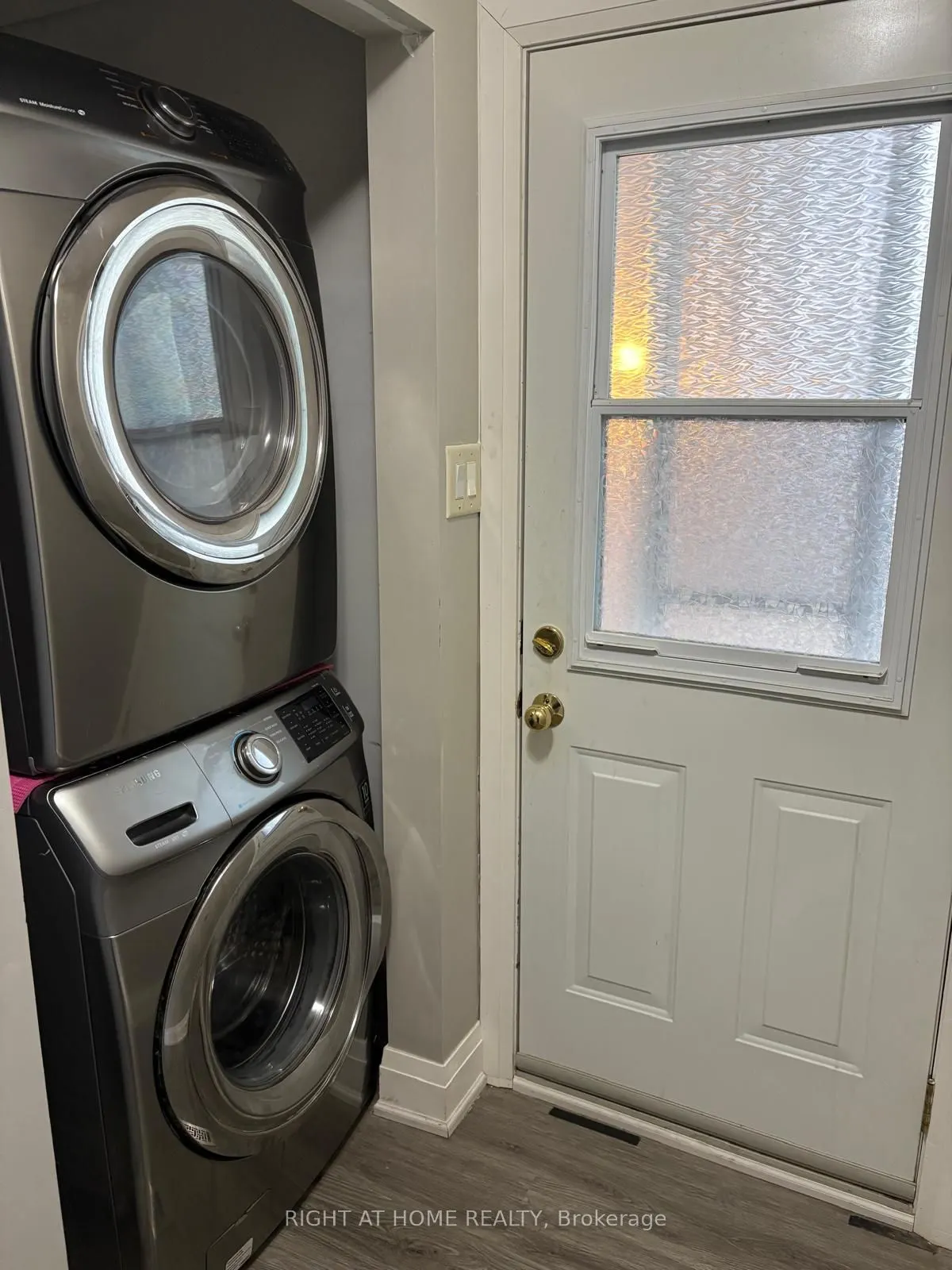 385 Montmorency Drive E