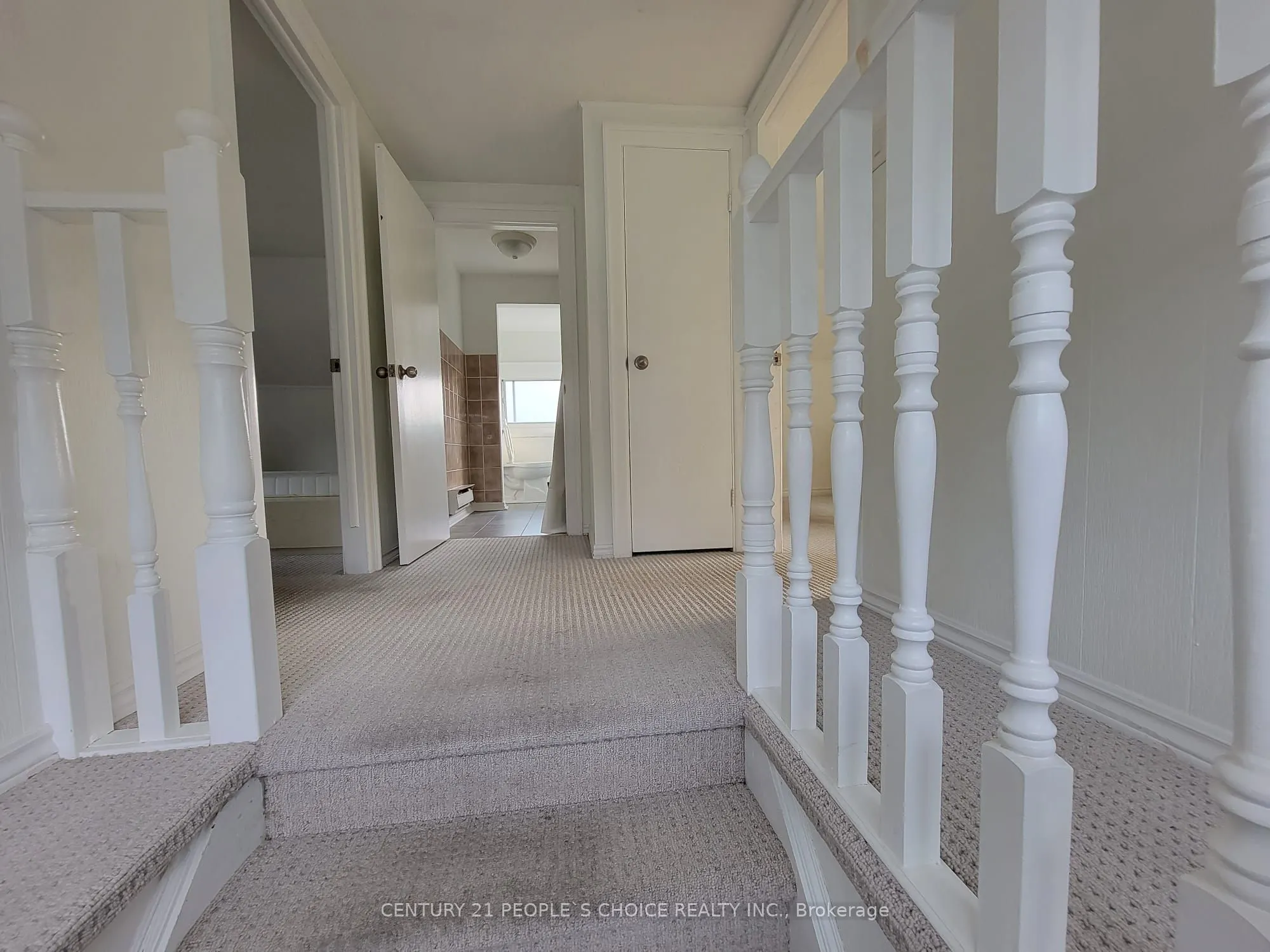 43 Barnesdale Avenue S