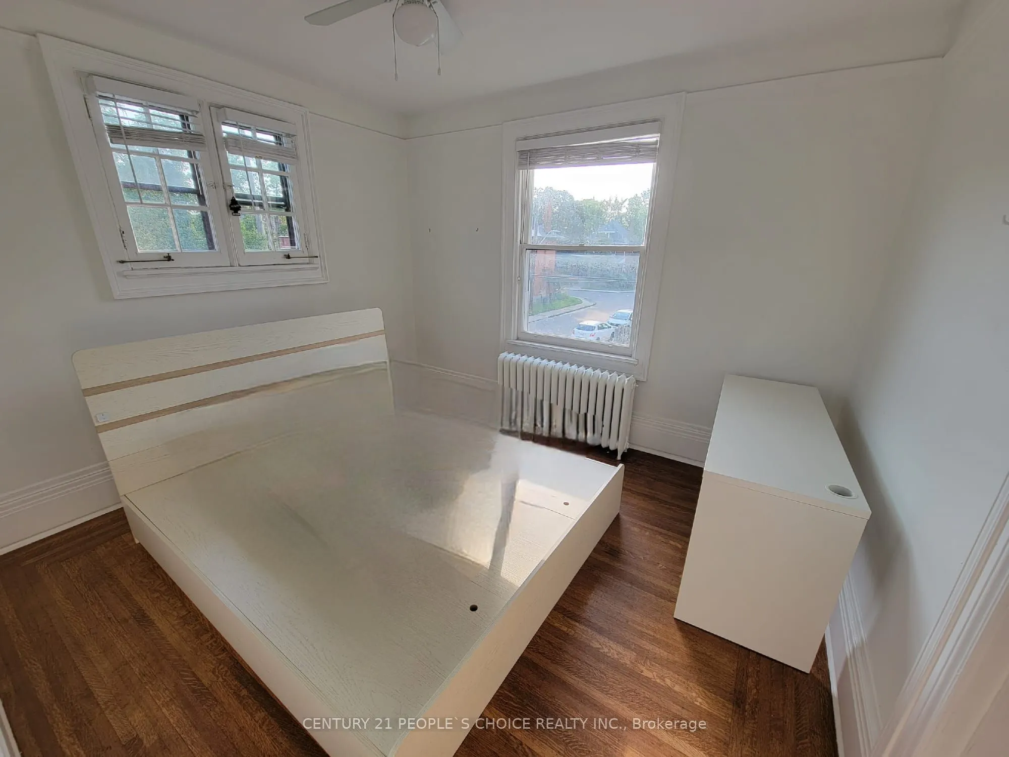 43 Barnesdale Avenue S