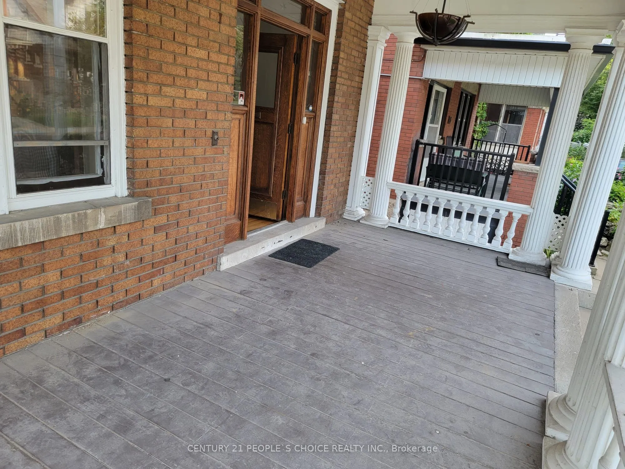 43 Barnesdale Avenue S