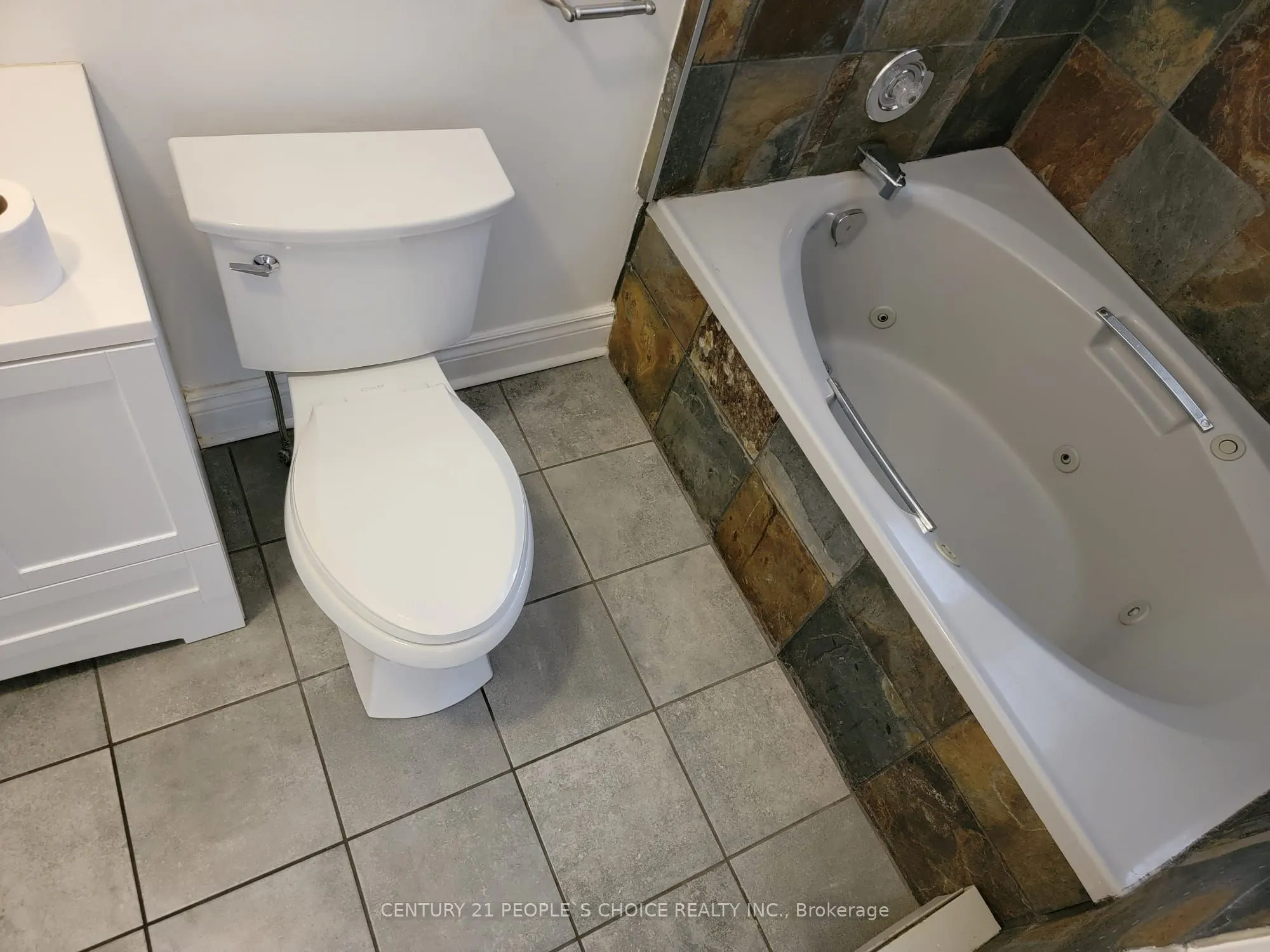 43 Barnesdale Avenue S