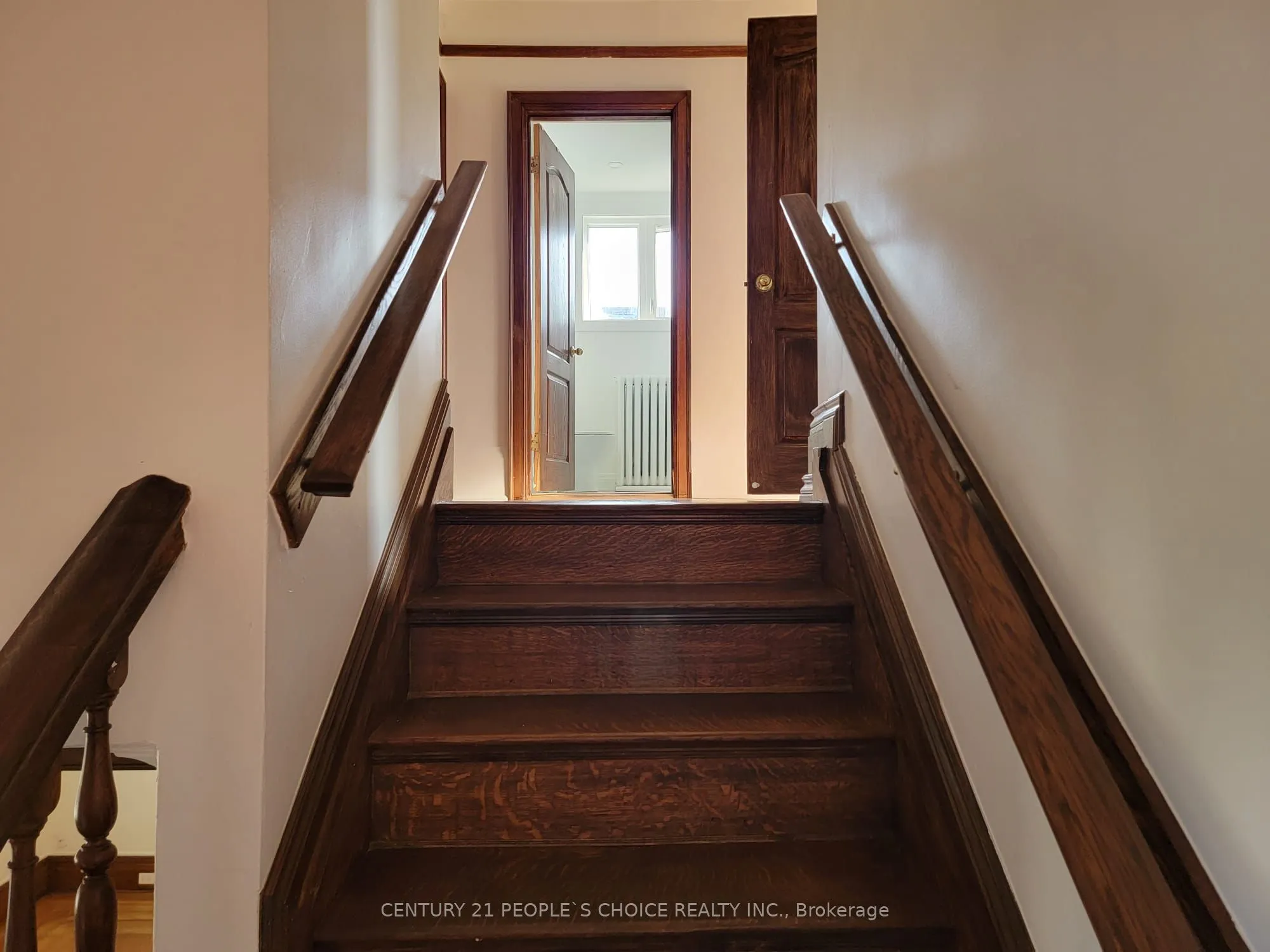 43 Barnesdale Avenue S