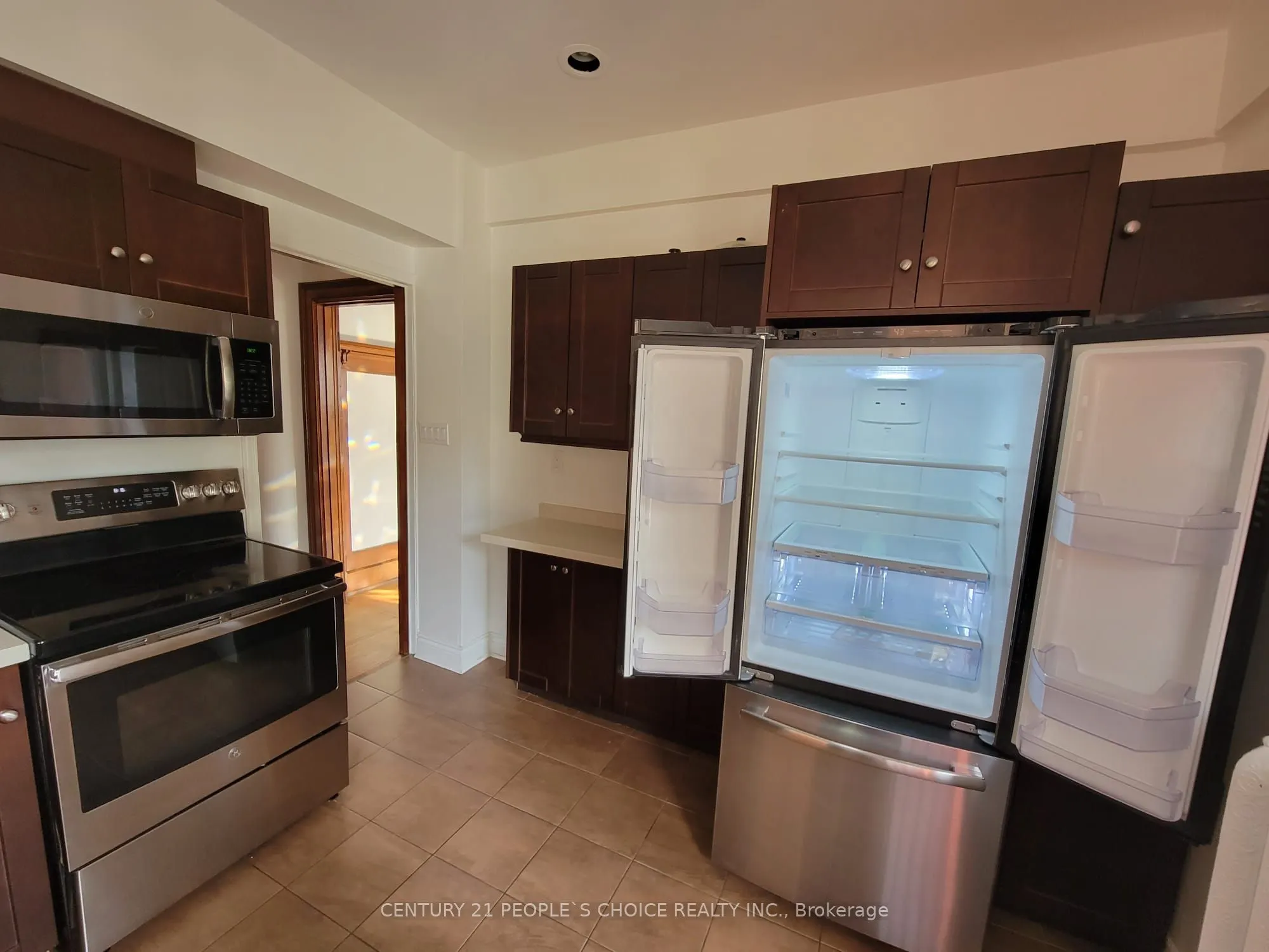 43 Barnesdale Avenue S