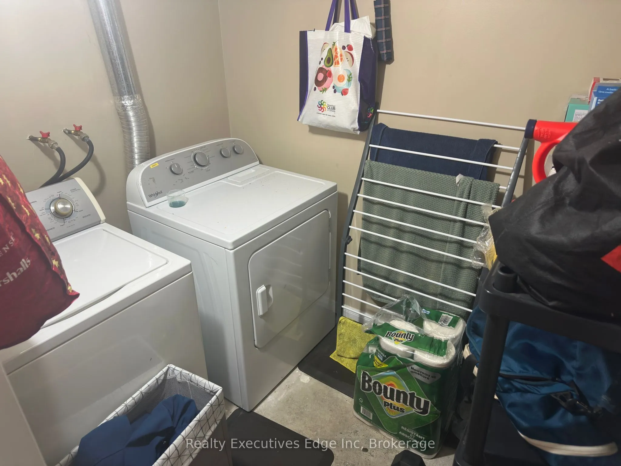 242 Farley Drive, #Lower