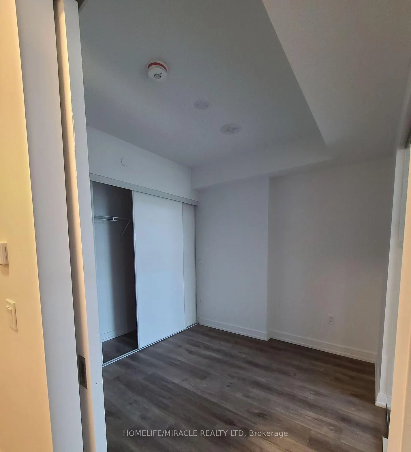 1 Jarvis Street, #427