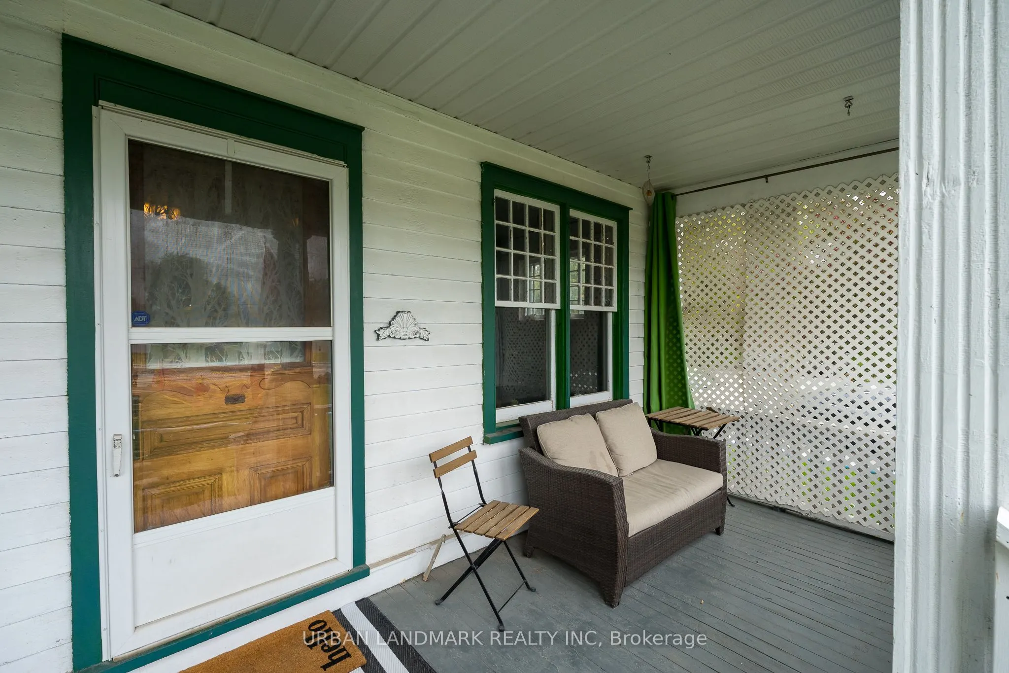 142 St Lawrence Street E