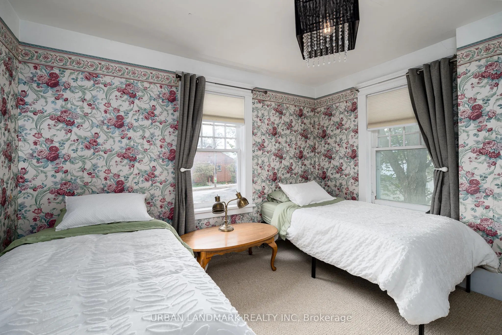 142 St Lawrence Street E