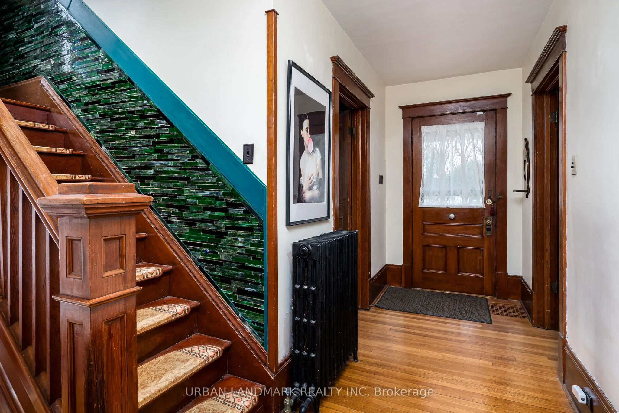 142 St Lawrence Street E