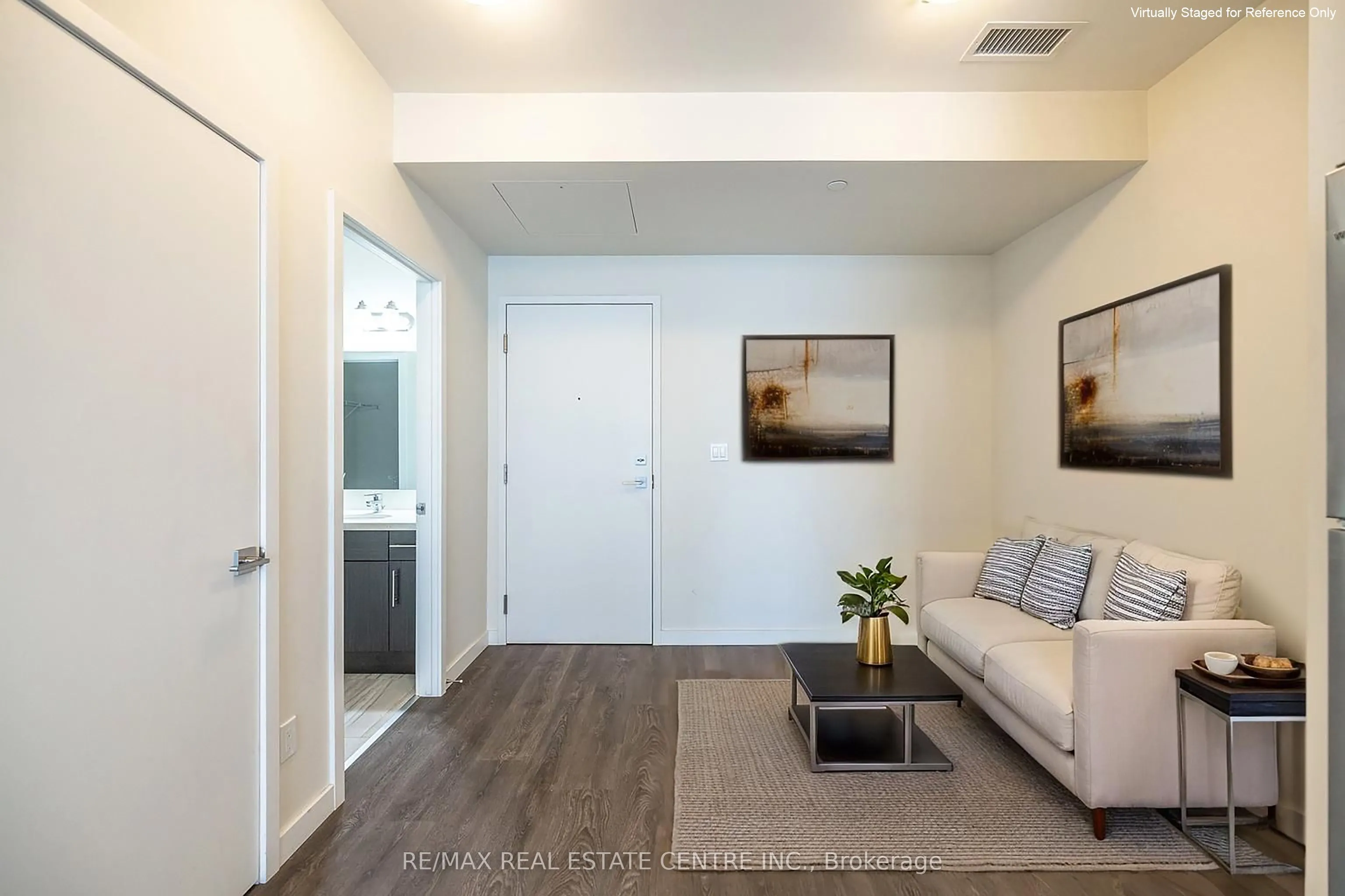 690 King Street W, #412