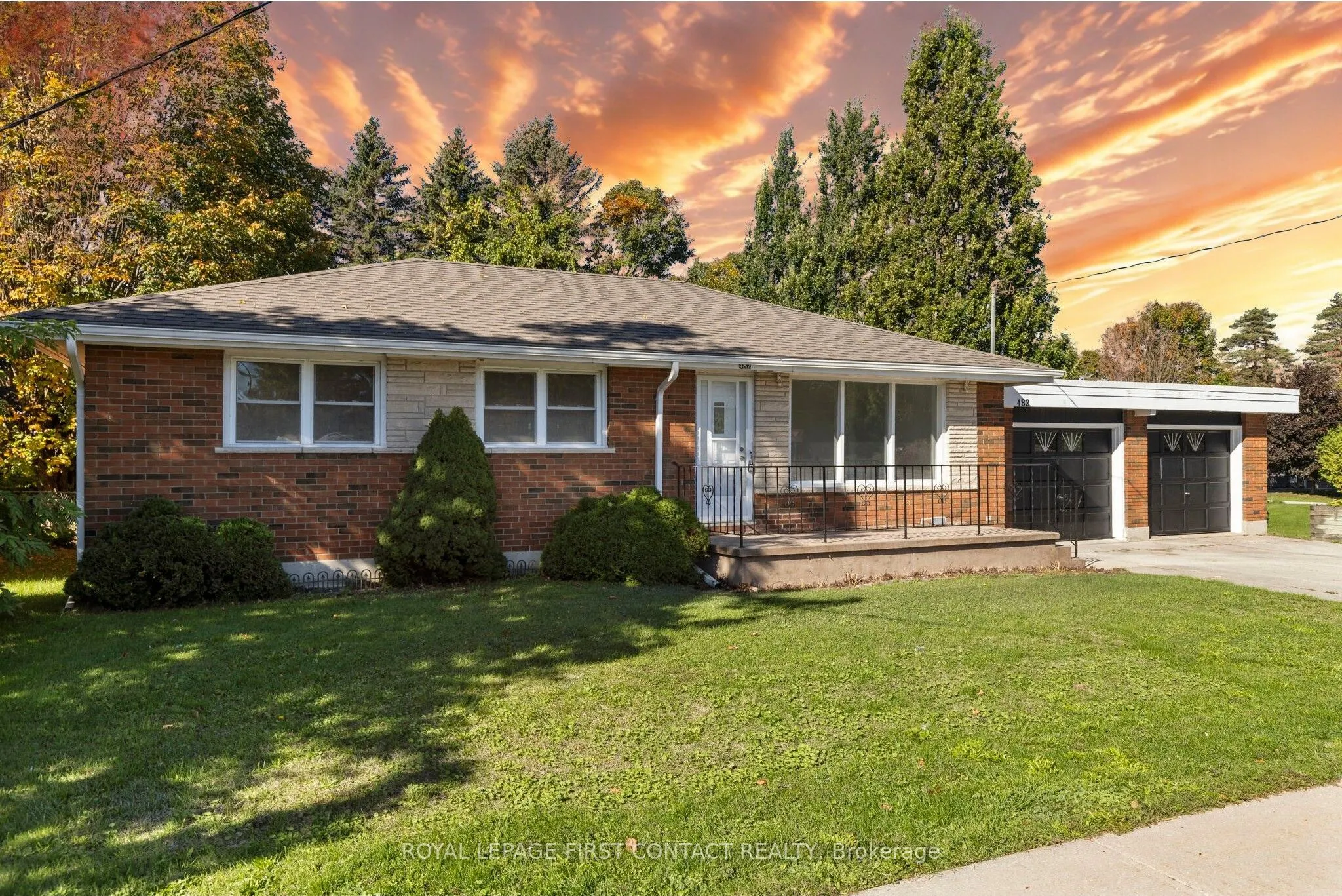 482 St. Vincent Street S