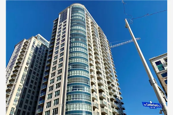 242 Rideau Street #2604