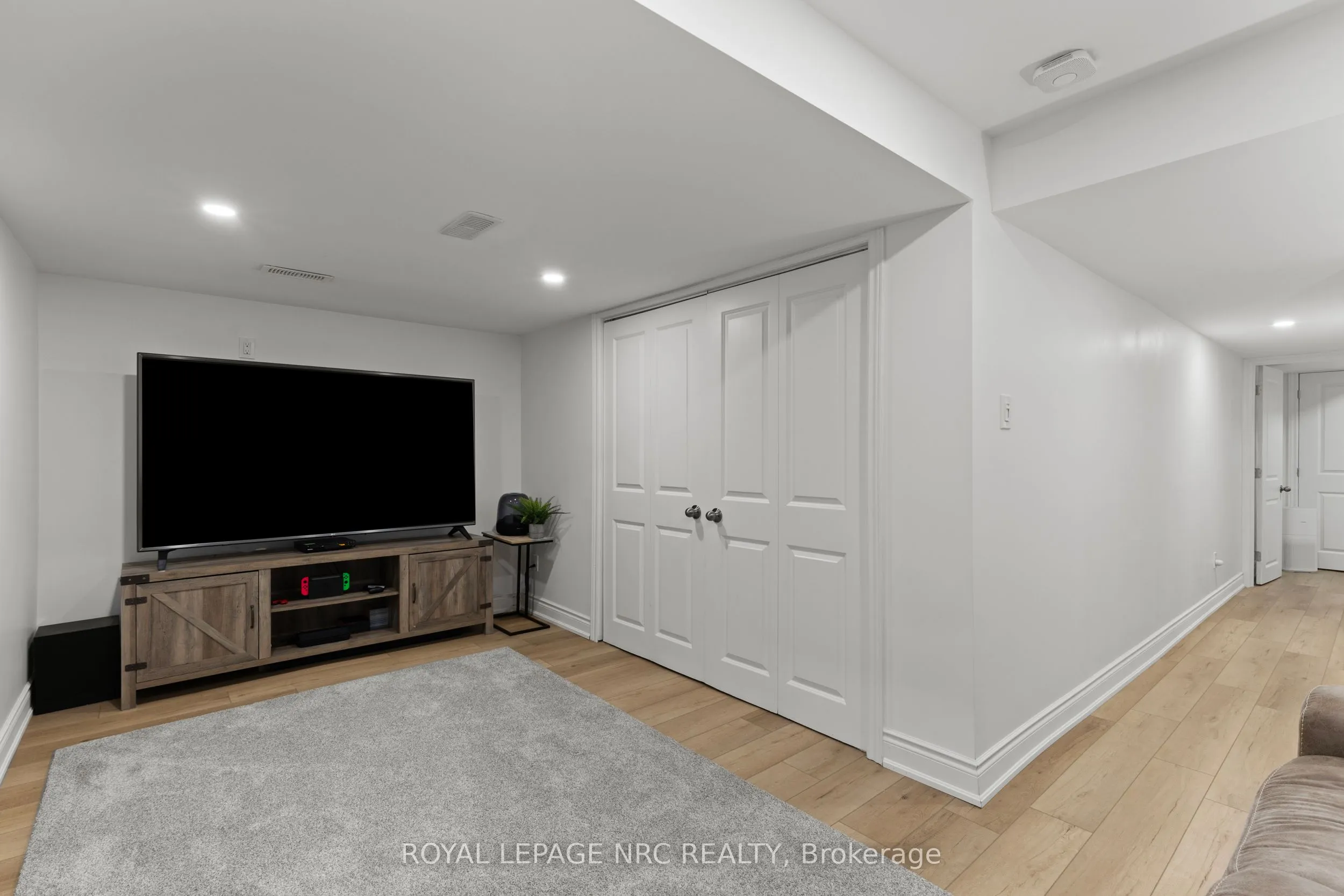 377 Glancaster Road, #15