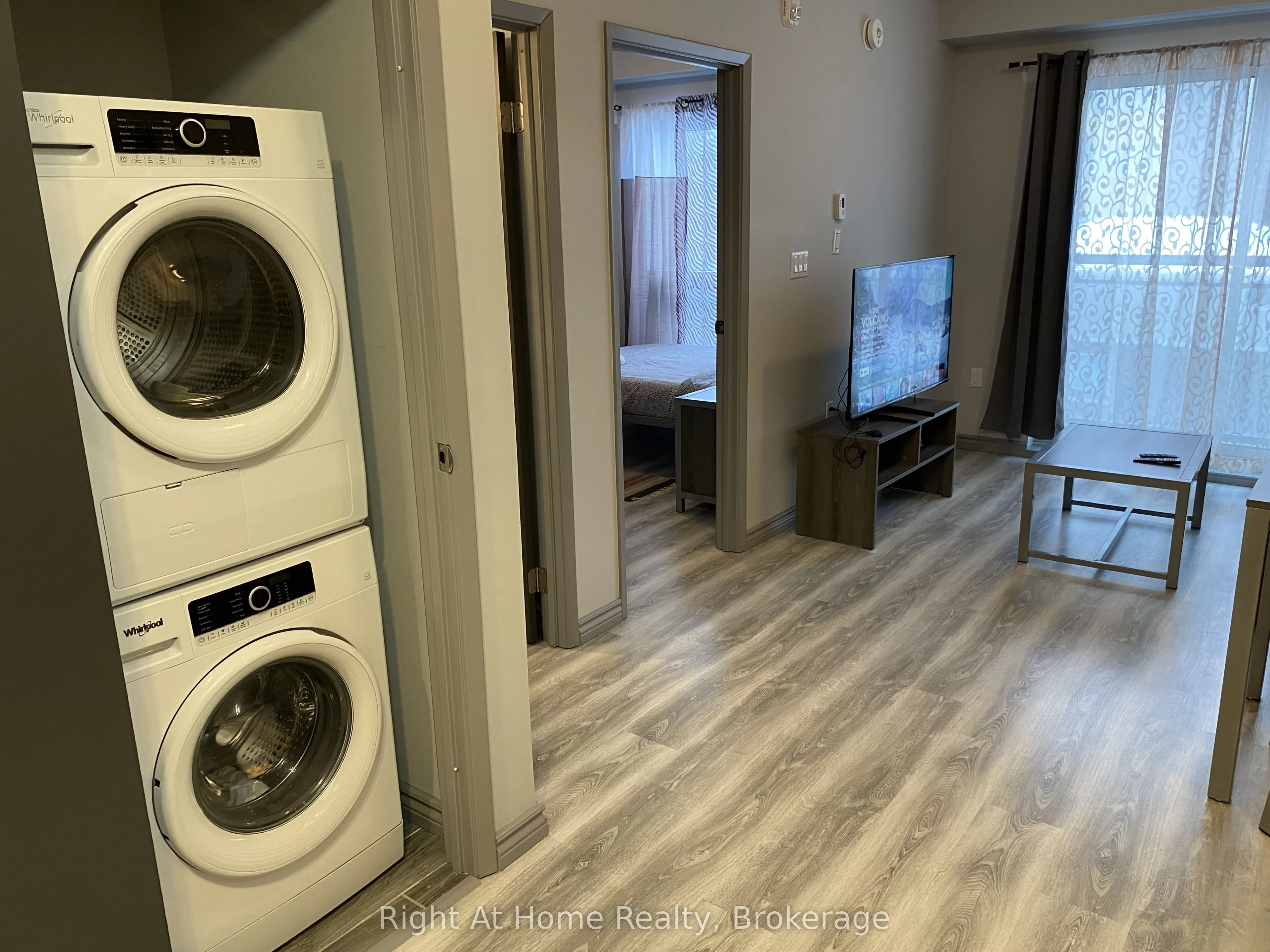 275 LARCH Street, #F202