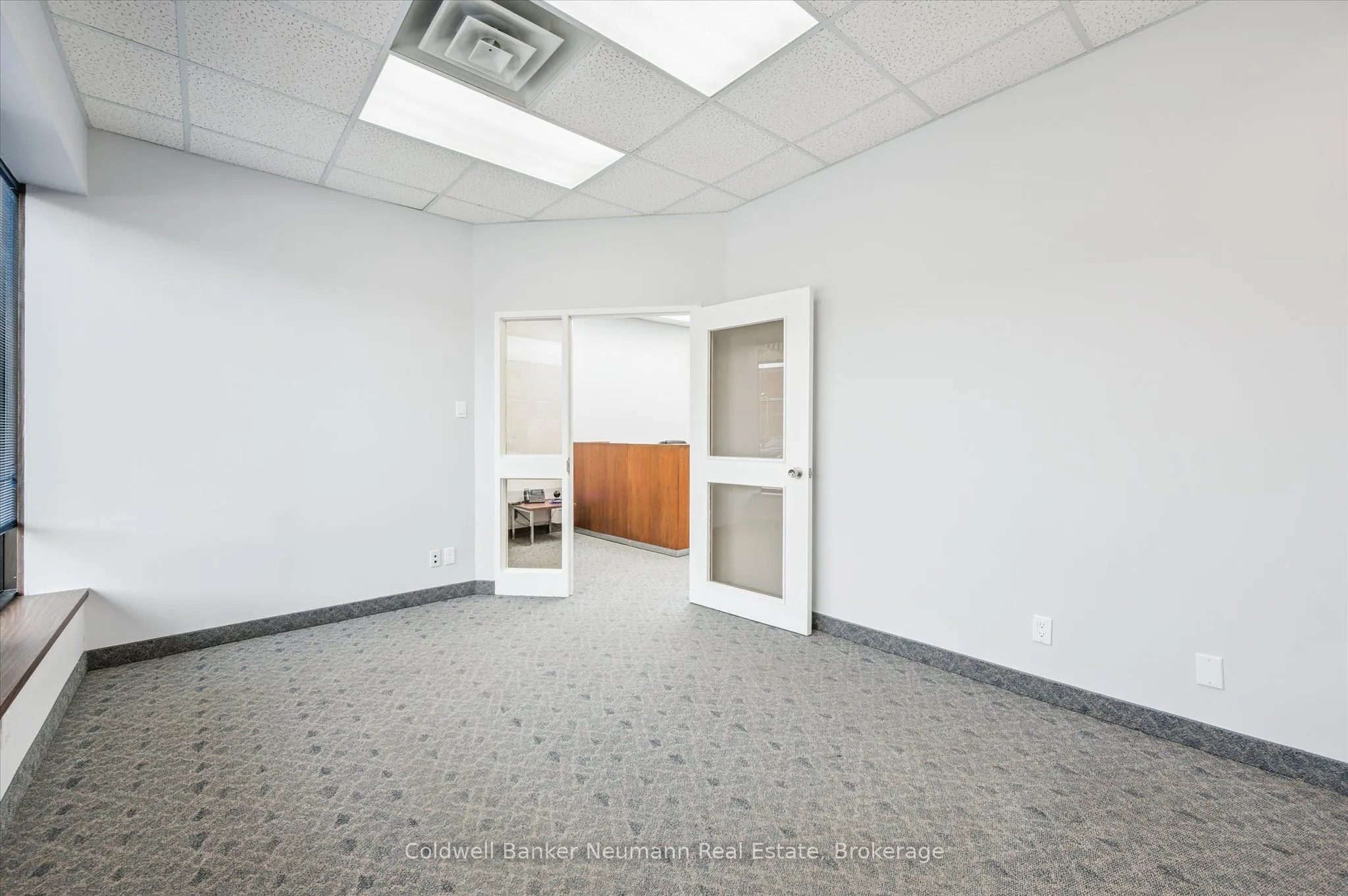 350 Speedvale Avenue W, #12