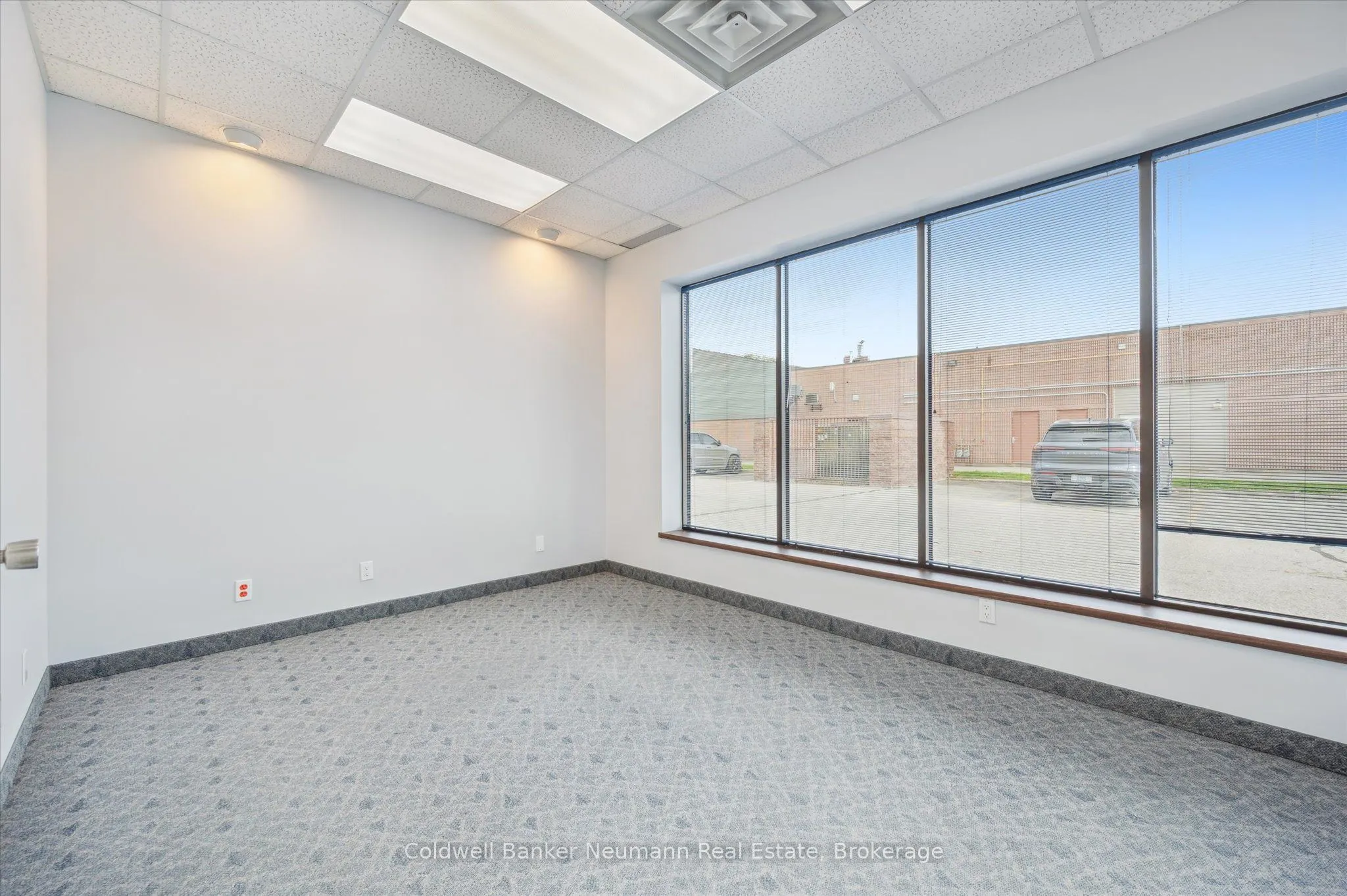 350 Speedvale Avenue W, #12