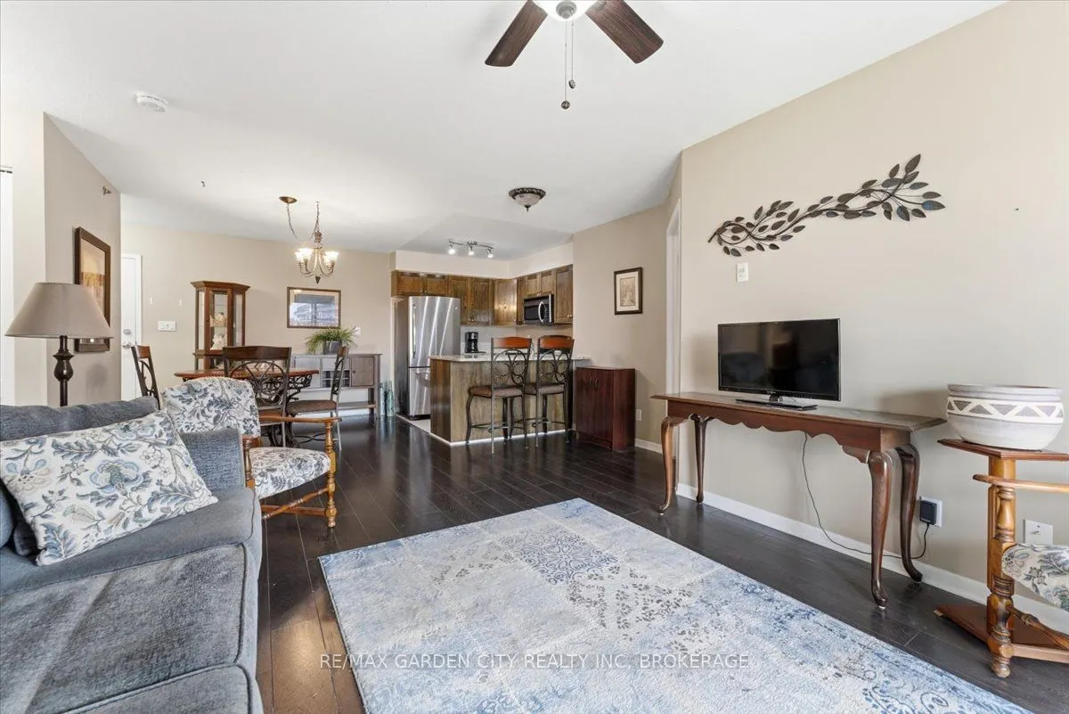 330 PRINCE CHARLES Drive, #1402