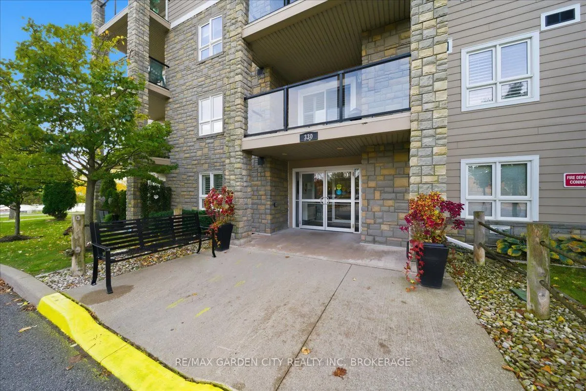 330 PRINCE CHARLES Drive, #1402