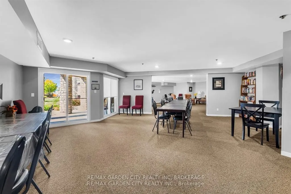 330 PRINCE CHARLES Drive, #1402